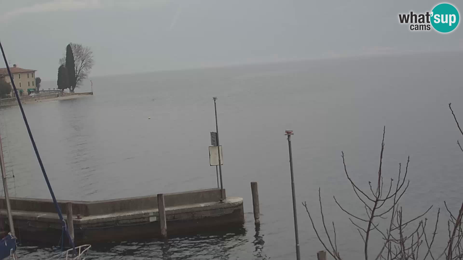 PRA’ DE LA FAM – Porto di Tignale – Windsurfer Garda jezero