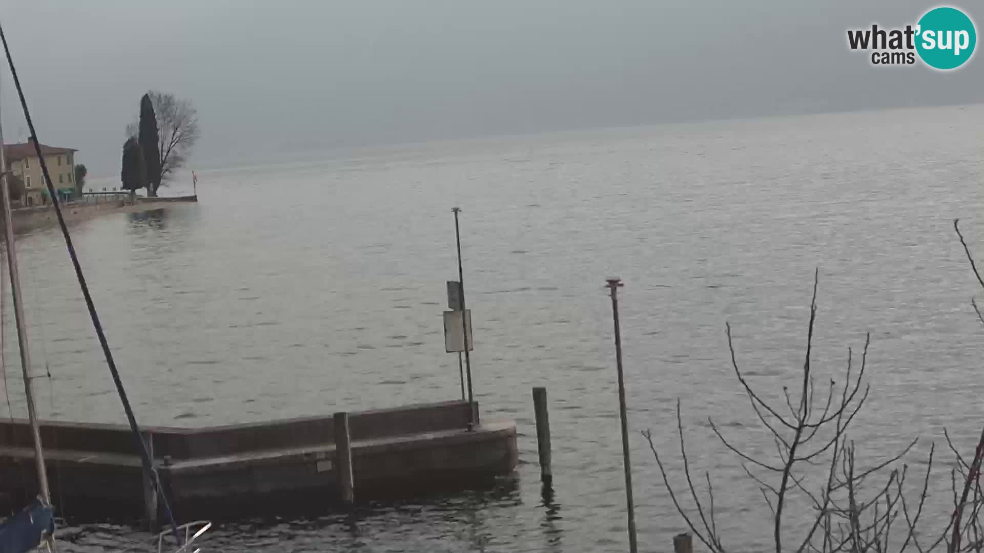 PRA’ DE LA FAM – Porto di Tignale – Windsurfer Gardsko jezero