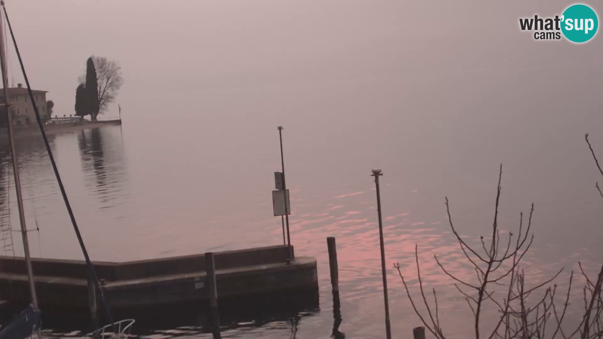 Webcam PRA’ DE LA FAM – Porto di Tignale – Windsurfer Garda Lake