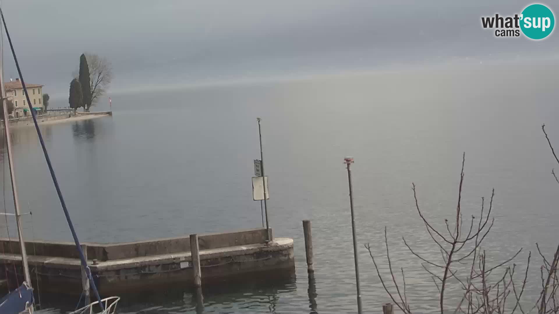 PRA’ DE LA FAM – Porto di Tignale – Windsurfer Garda jezero