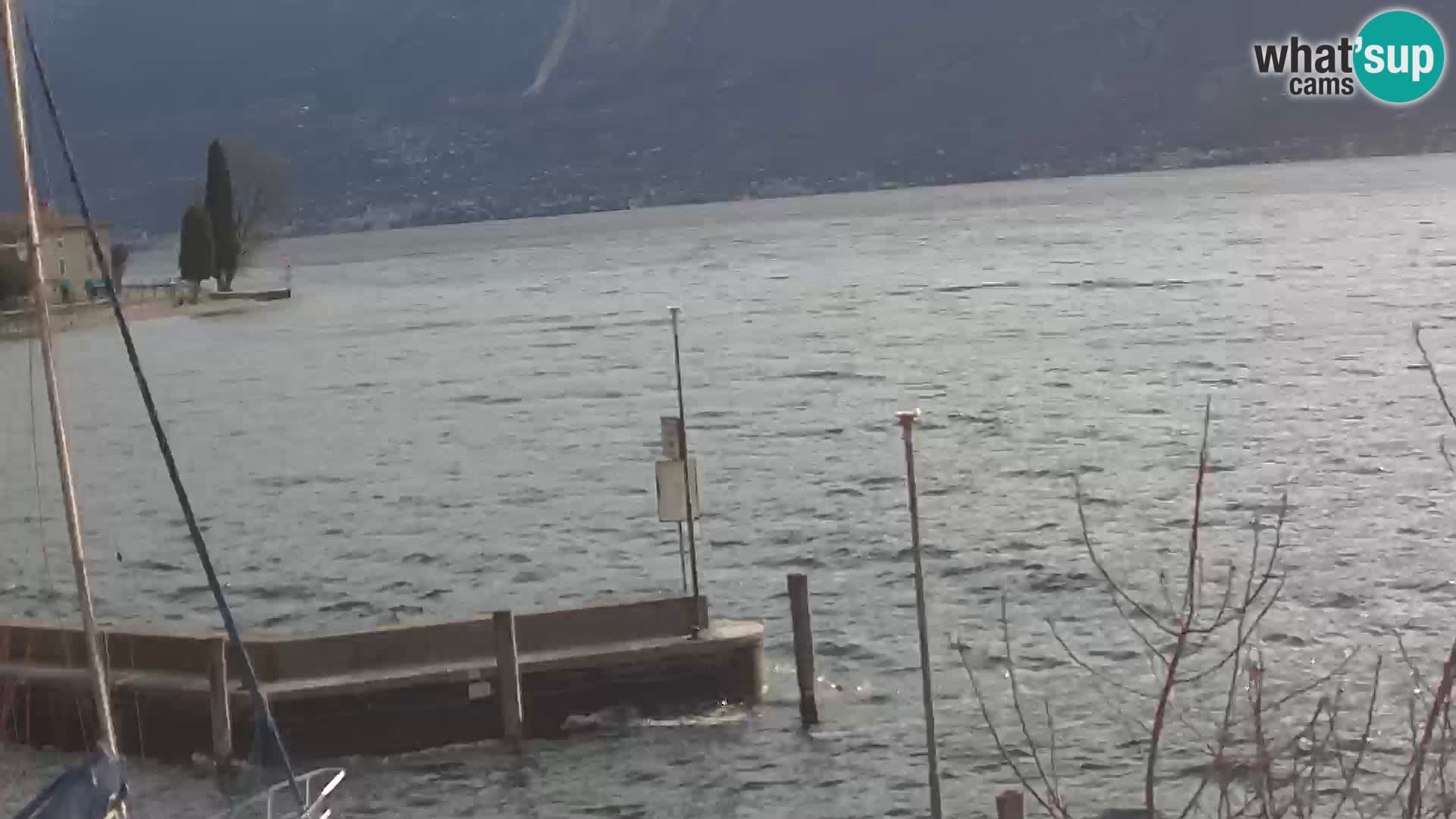 PRA’ DE LA FAM – Porto di Tignale – Windsurfer lac de Garde