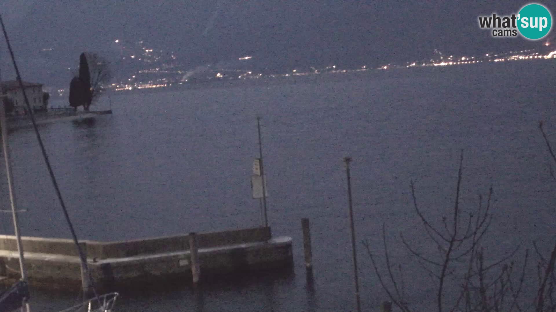 Webcam PRA’ DE LA FAM – Porto di Tignale – Windsurfer Garda Lake
