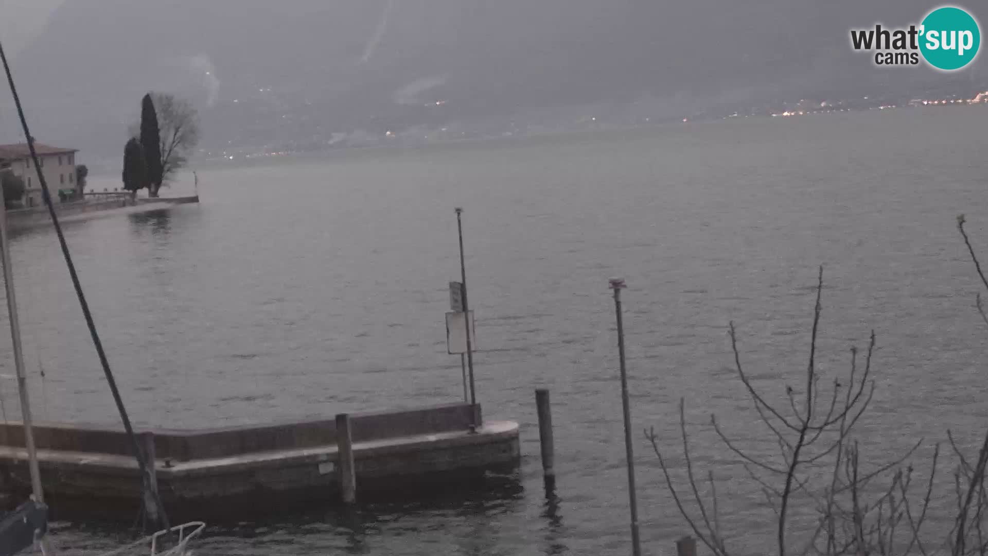 Webcam PRA’ DE LA FAM – Porto di Tignale – Windsurfer Garda Lake