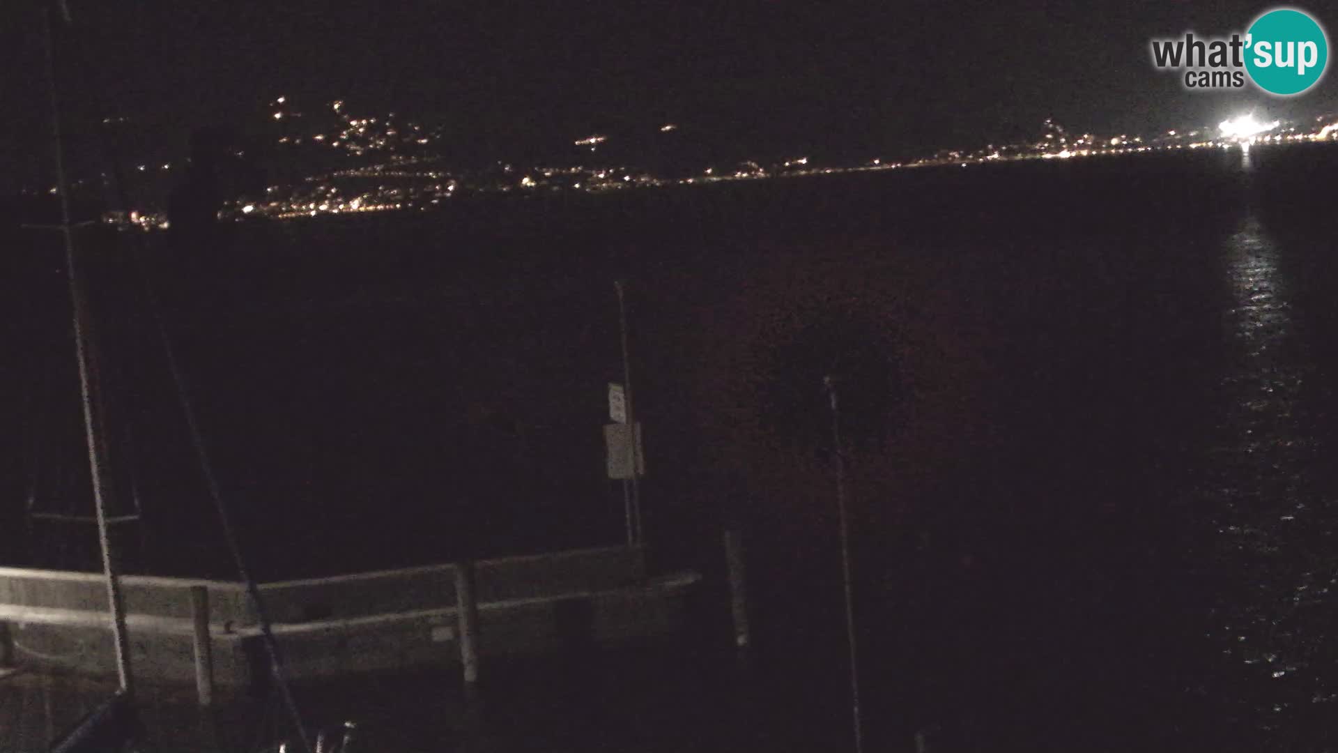 PRA’ DE LA FAM – Porto di Tignale – Windsurfer lago de Garda