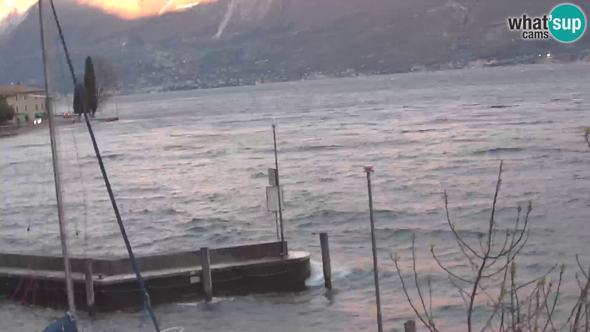 PRA’ DE LA FAM – Porto di Tignale – Windsurfer Gardasee