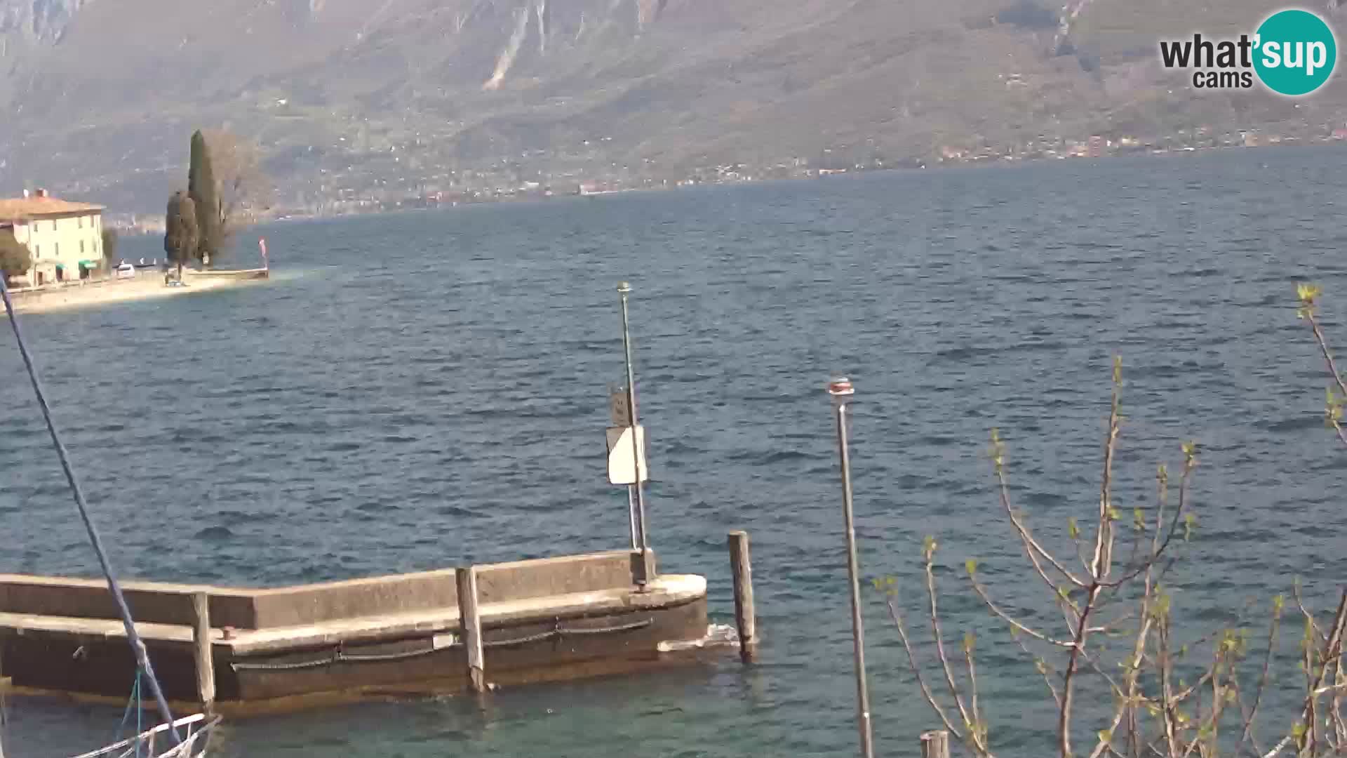 PRA’ DE LA FAM – Porto di Tignale – Windsurfer Garda jezero