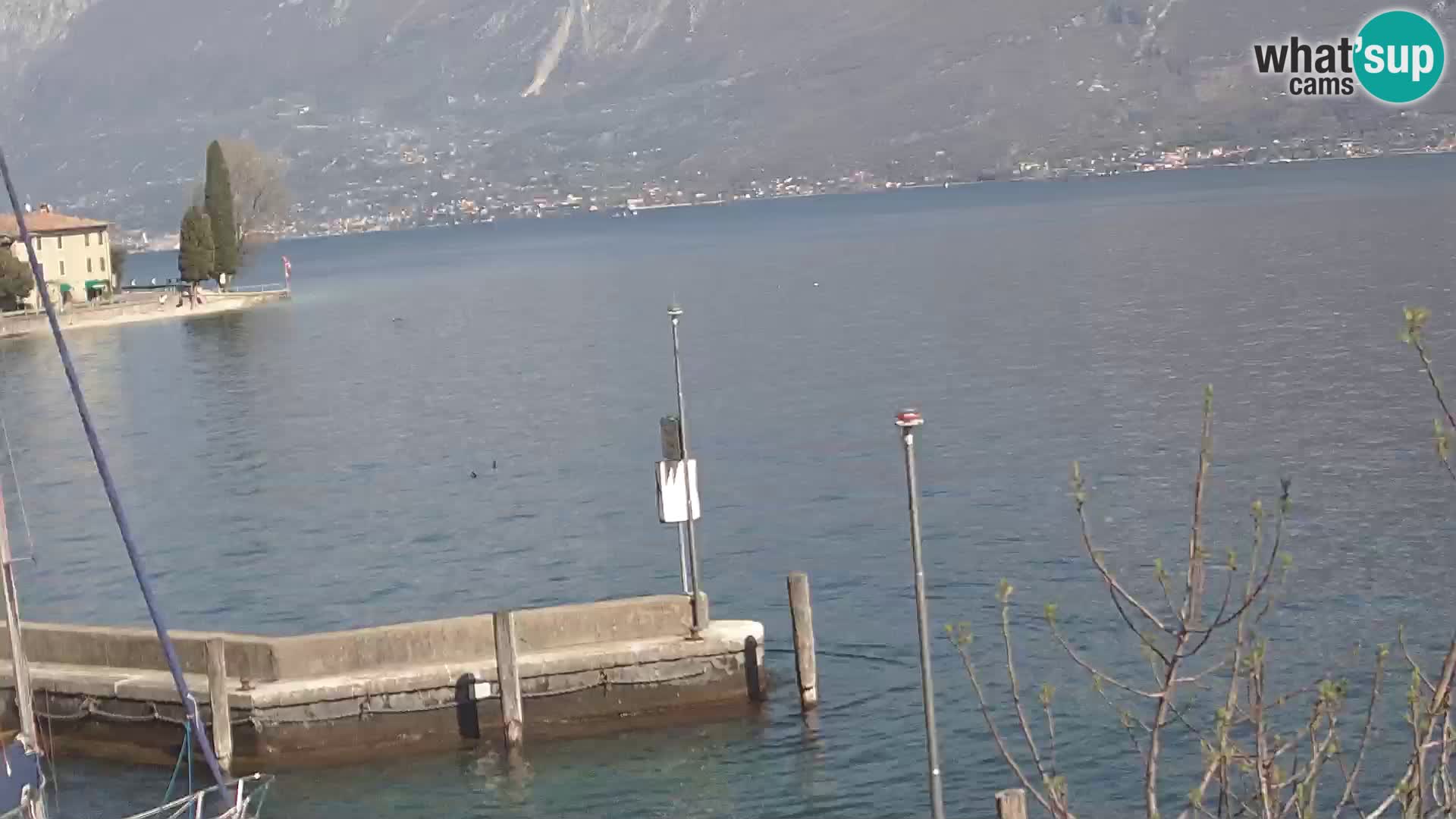 PRA’ DE LA FAM – Porto di Tignale – Windsurfer lac de Garde