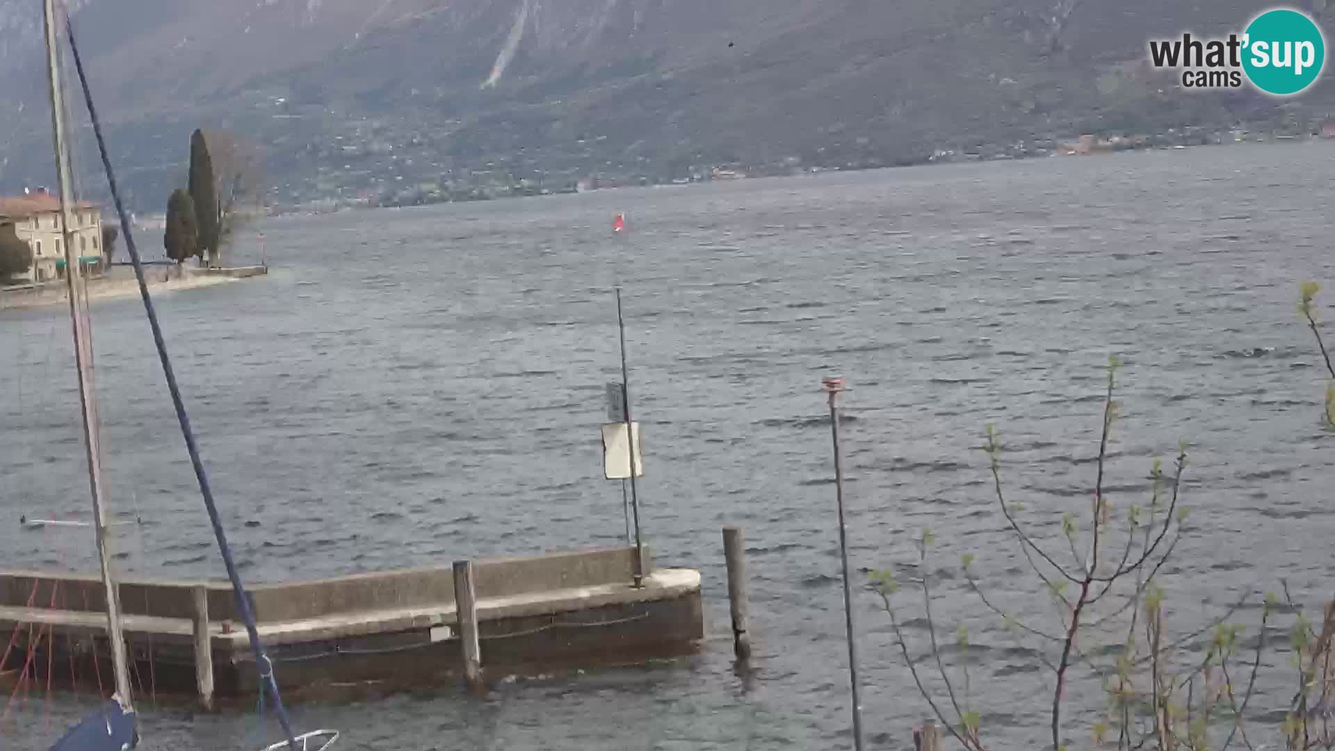 PRA’ DE LA FAM – Porto di Tignale – Windsurfer Garda jezero