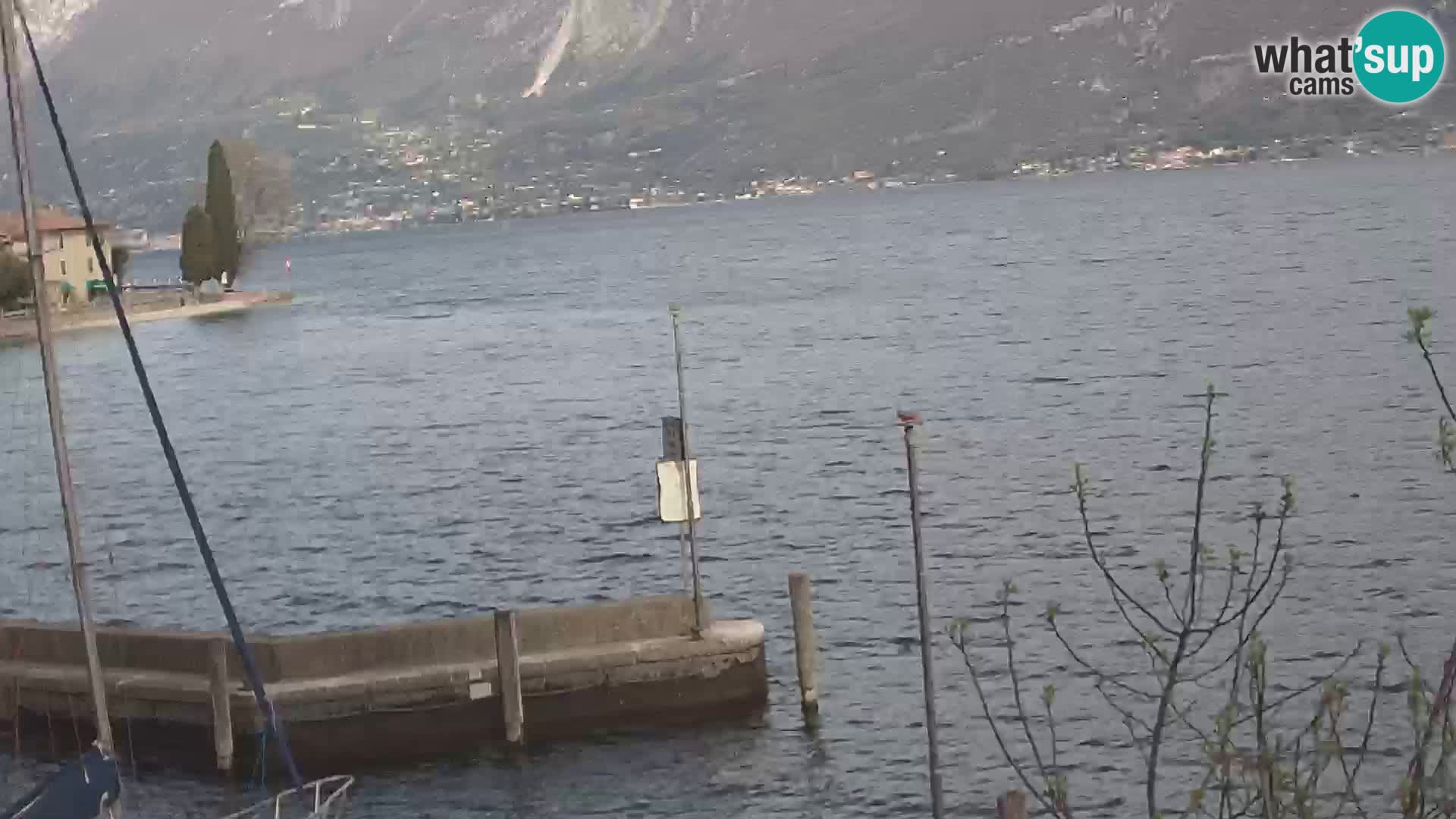 PRA’ DE LA FAM – Porto di Tignale – Windsurfer Garda jezero