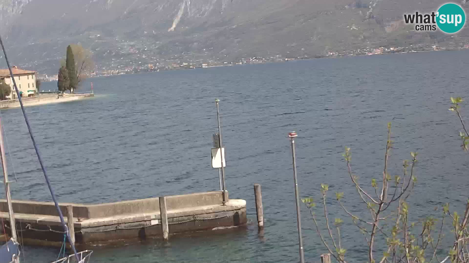 Webcam PRA’ DE LA FAM – Porto di Tignale – Windsurfer Garda Lake