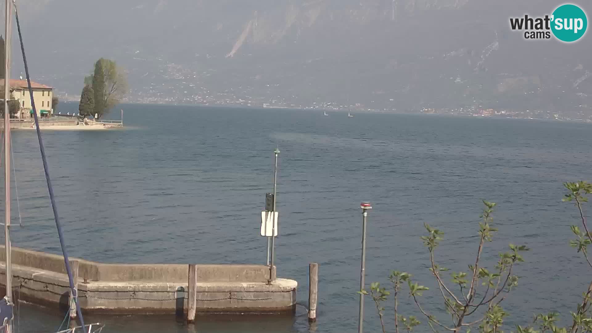 PRA’ DE LA FAM – Porto di Tignale – Windsurfer Gardsko jezero