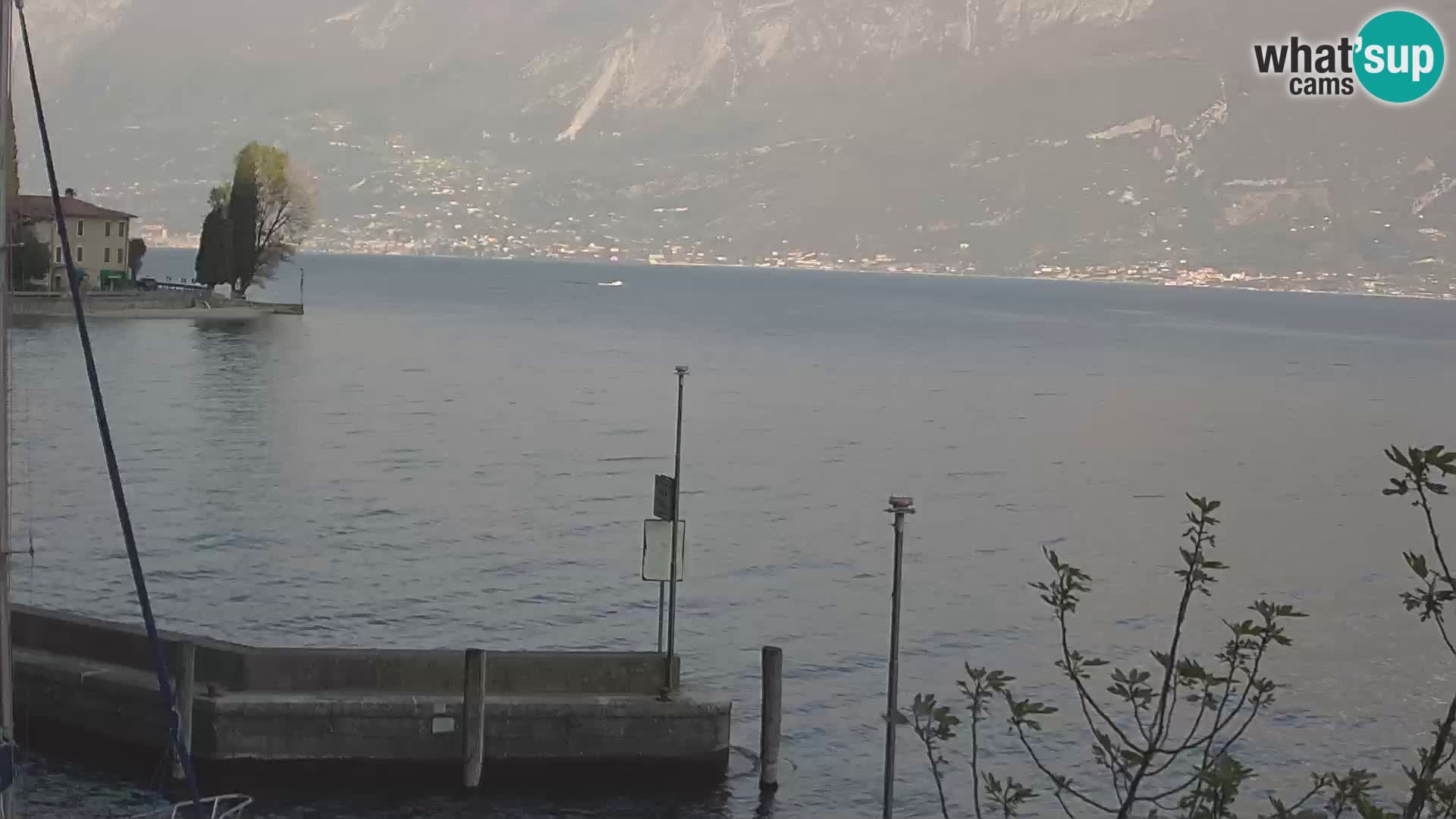 PRA’ DE LA FAM – Porto di Tignale – Windsurfer Garda jezero