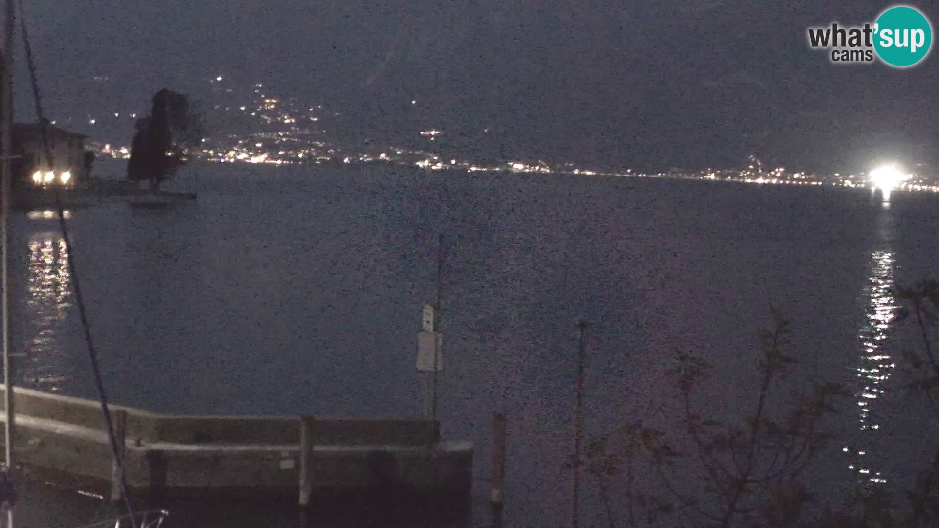 PRA’ DE LA FAM – Porto di Tignale – Windsurfer lago de Garda