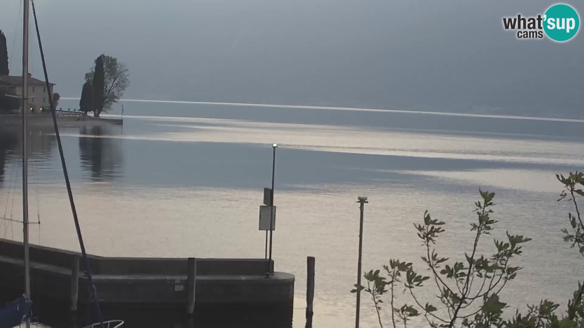 PRA’ DE LA FAM – Porto di Tignale – Windsurfer Garda jezero