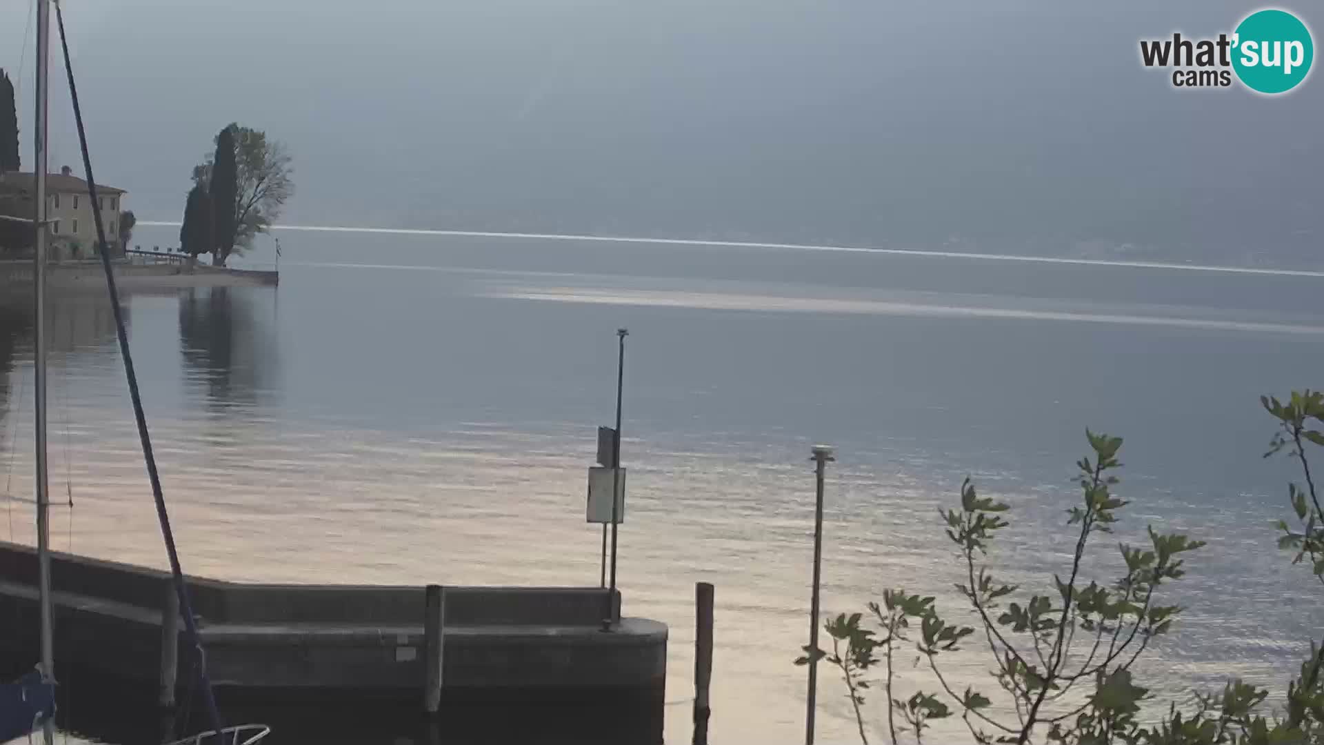 PRA’ DE LA FAM – Porto di Tignale – Windsurfer Garda jezero