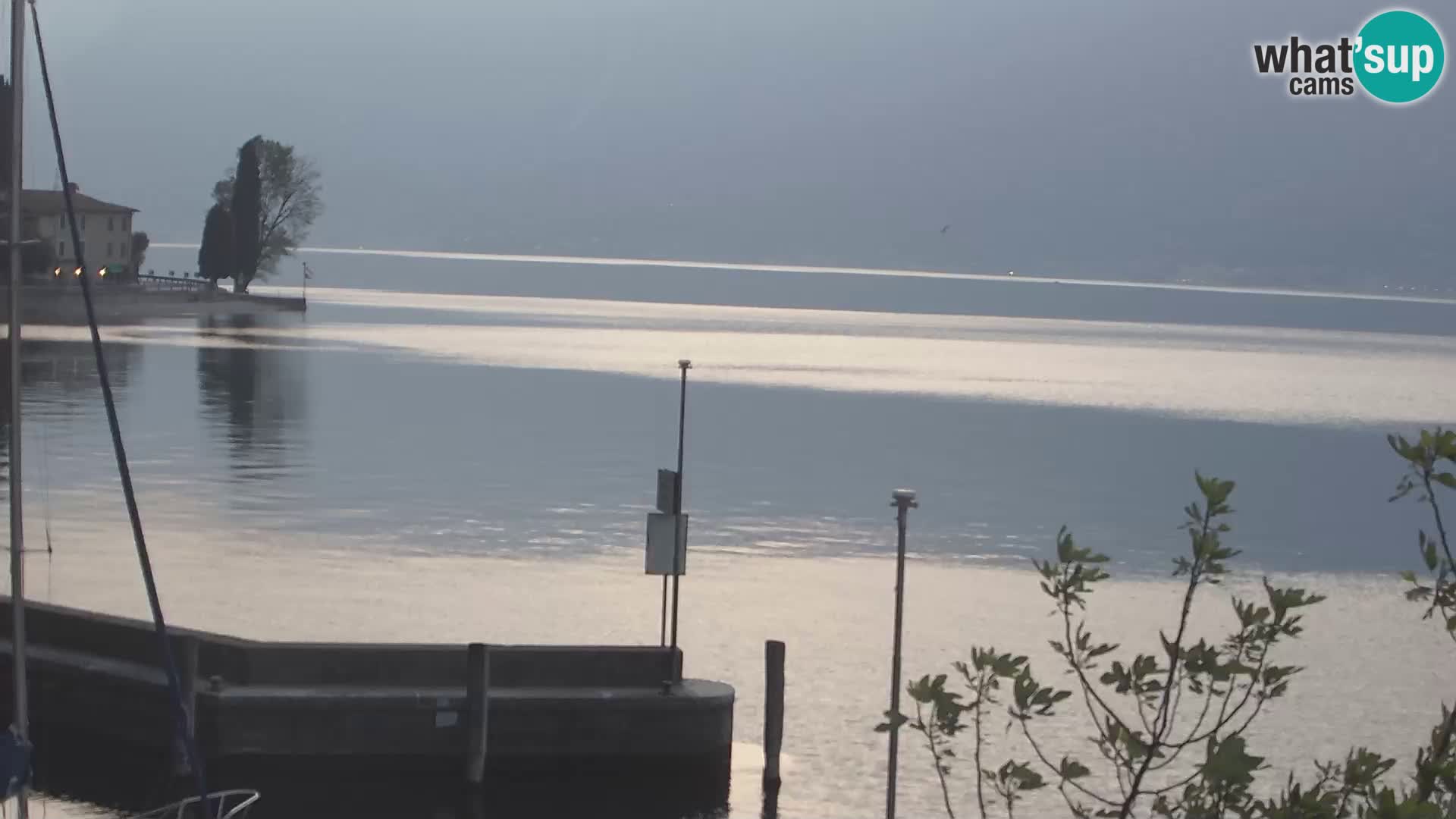 PRA’ DE LA FAM – Porto di Tignale – Windsurfer Gardsko jezero