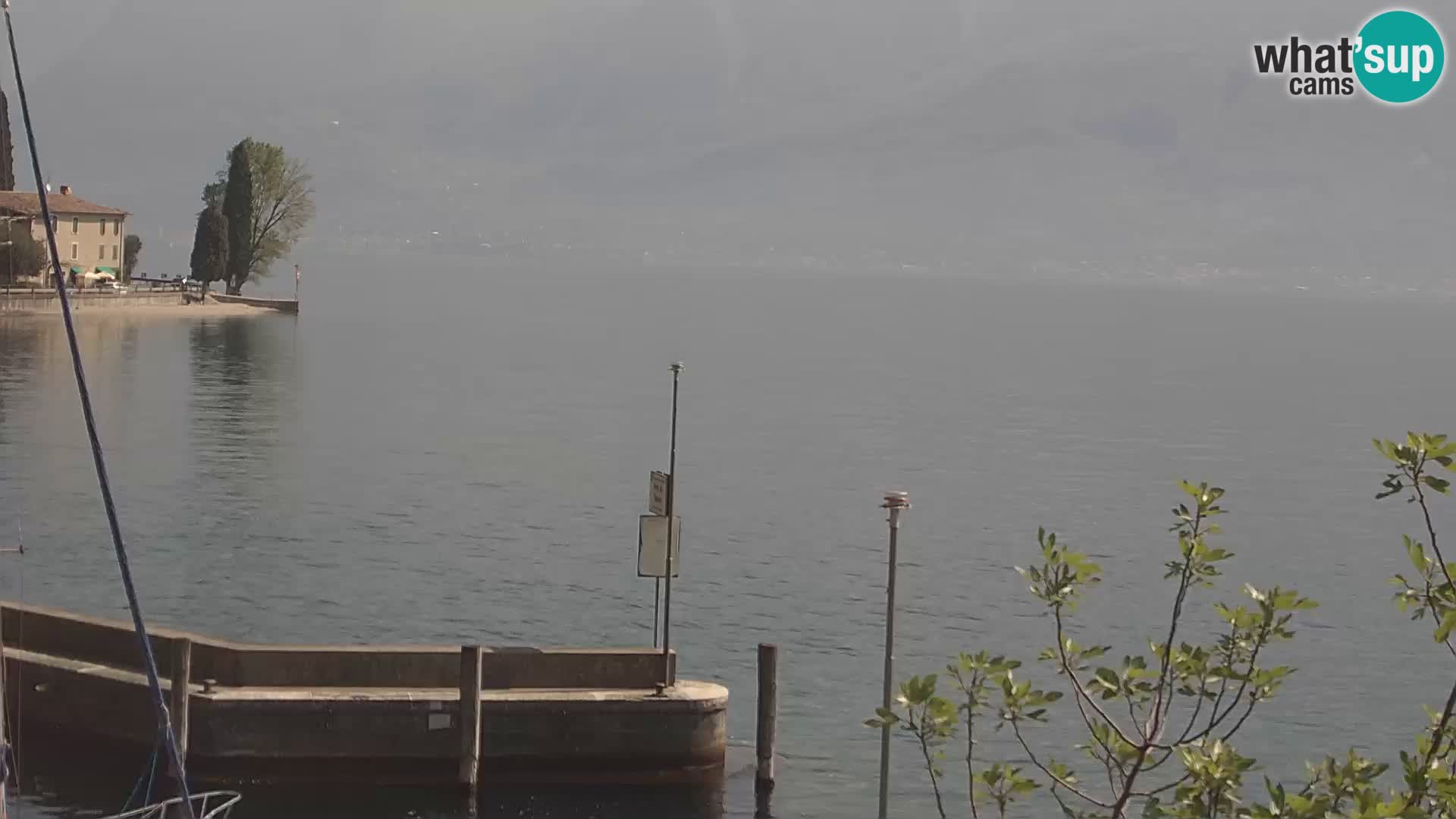 PRA’ DE LA FAM – Porto di Tignale – Windsurfer Gardsko jezero