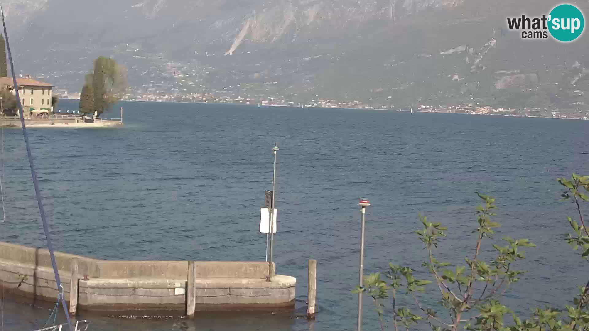 Webcam PRA’ DE LA FAM – Porto di Tignale – Windsurfer Garda Lake