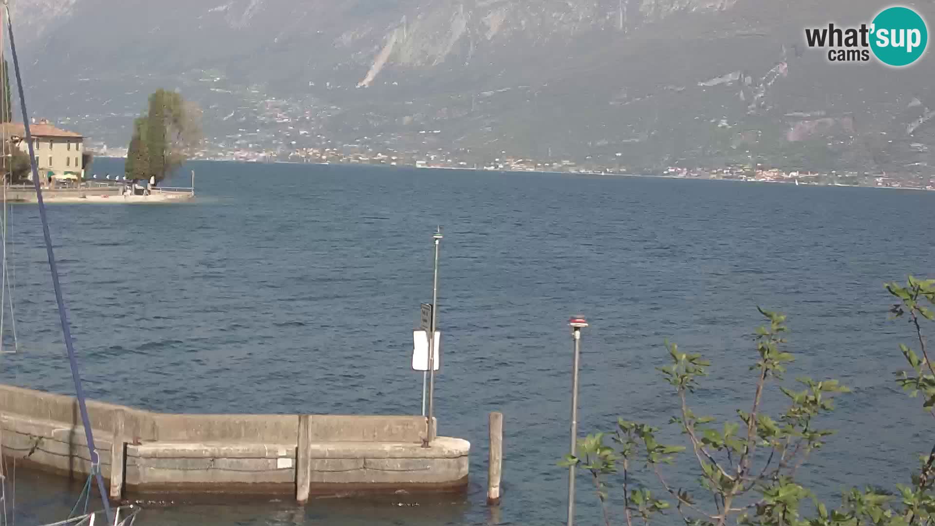 Webcam PRA’ DE LA FAM – Porto di Tignale – Windsurfer Garda Lake
