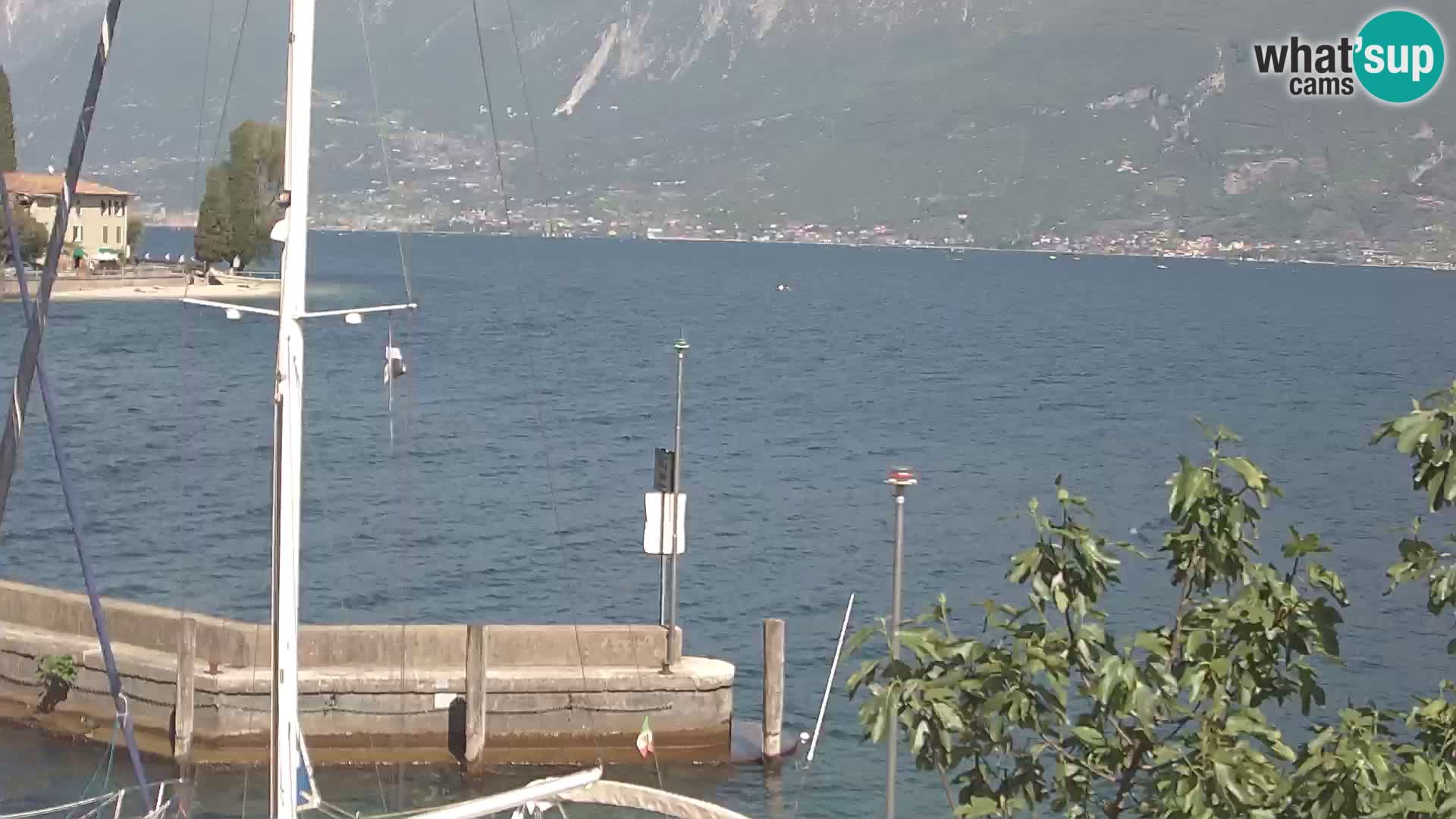 PRA’ DE LA FAM – Porto di Tignale – Windsurfer Garda jezero