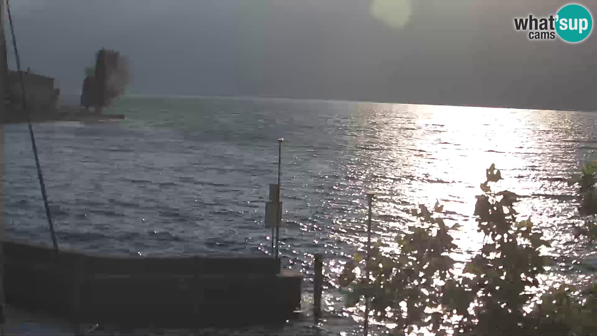PRA’ DE LA FAM – Porto di Tignale – Windsurfer lago de Garda