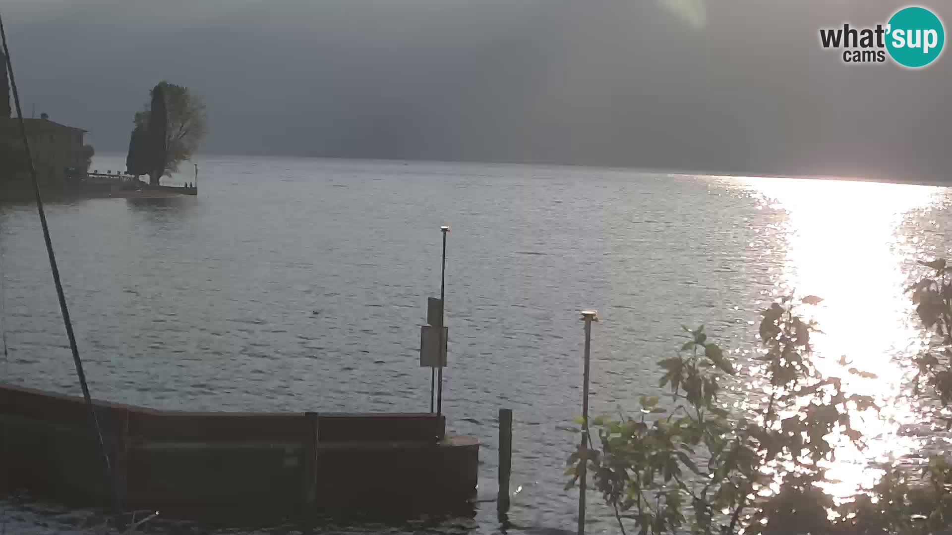 PRA’ DE LA FAM – Porto di Tignale – Windsurfer lago de Garda