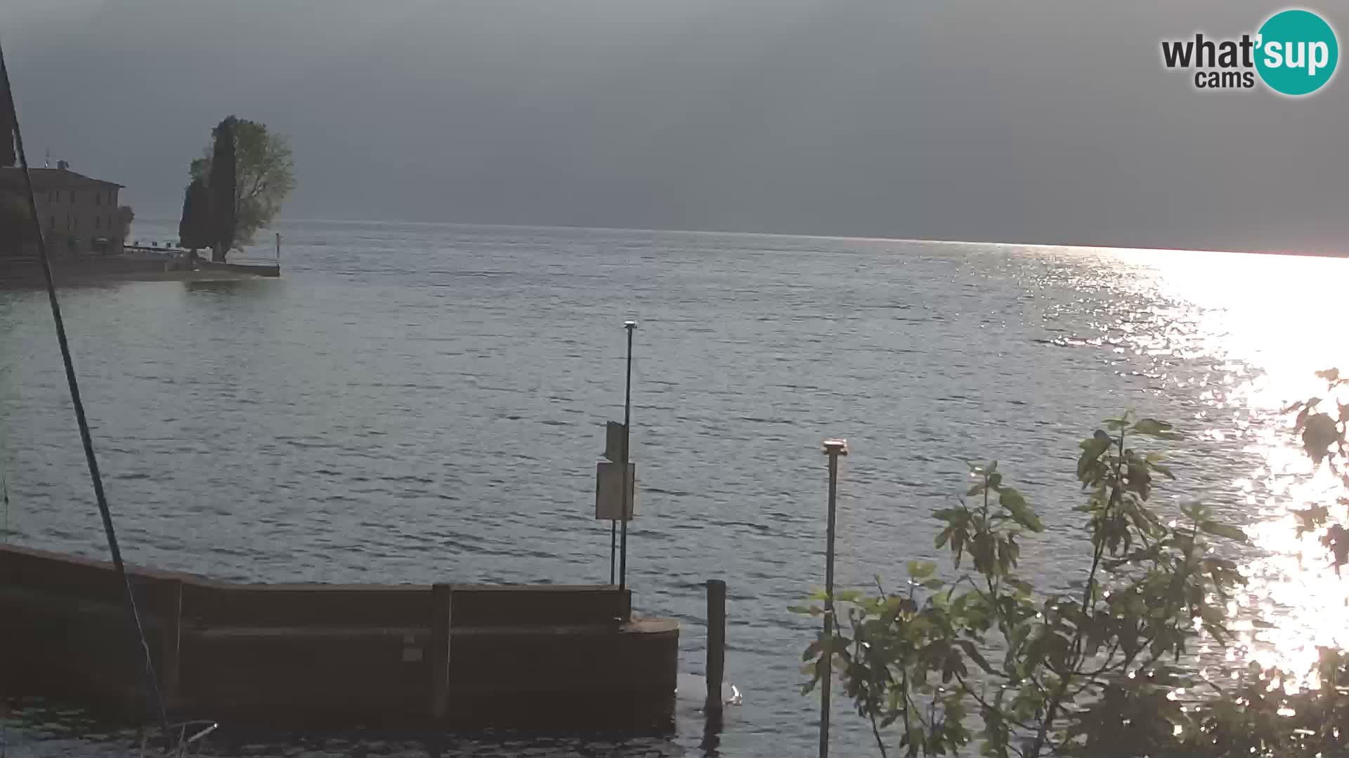 PRA’ DE LA FAM – Porto di Tignale – Windsurfer lago de Garda