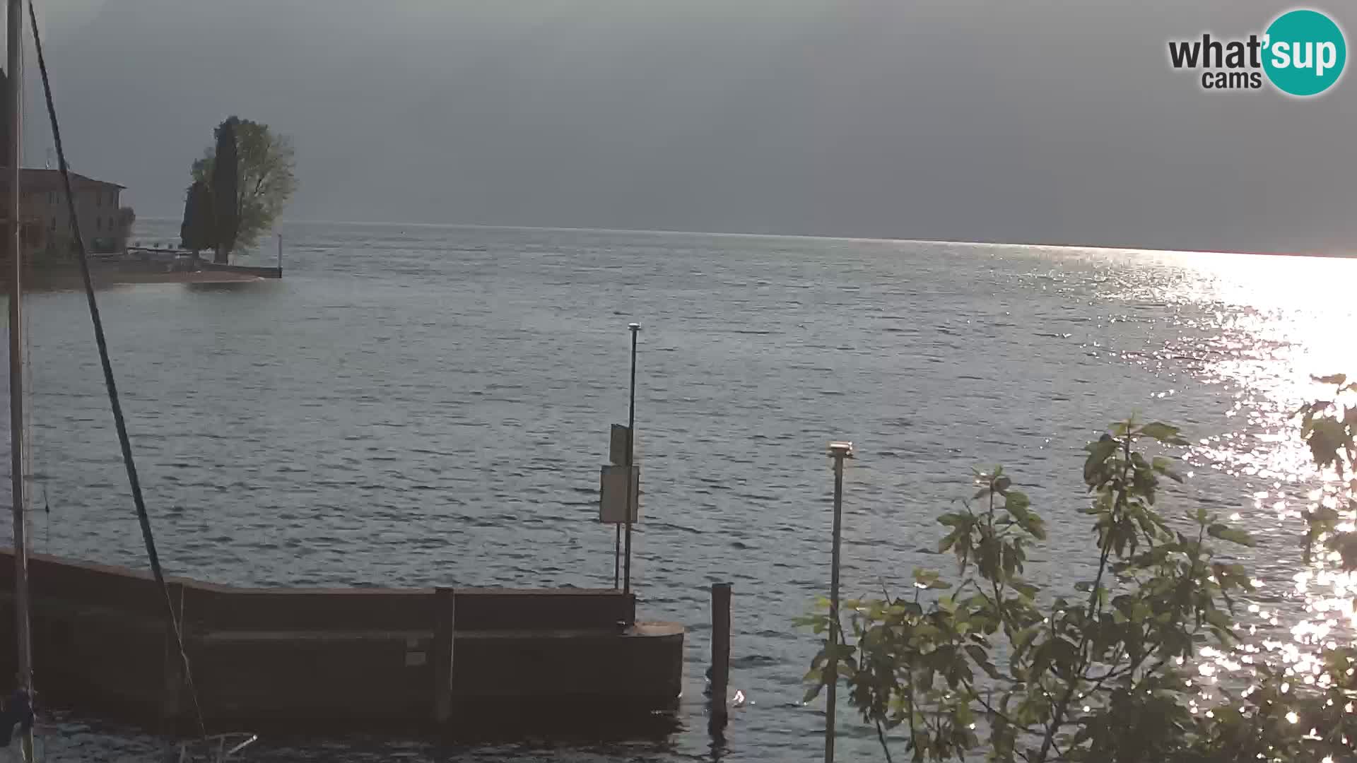 Webcam PRA’ DE LA FAM – Porto di Tignale – Windsurfer Garda Lake