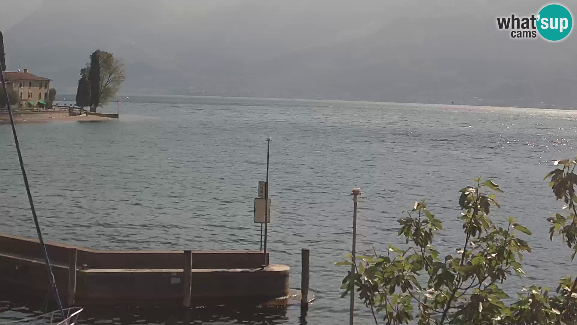 PRA’ DE LA FAM – Porto di Tignale – Windsurfer lago de Garda