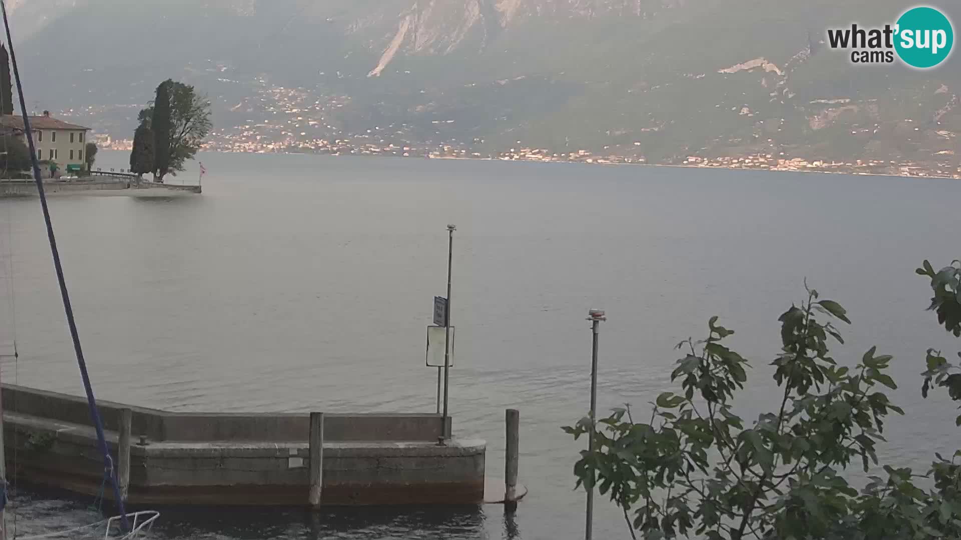 PRA’ DE LA FAM – Porto di Tignale – Windsurfer Garda jezero