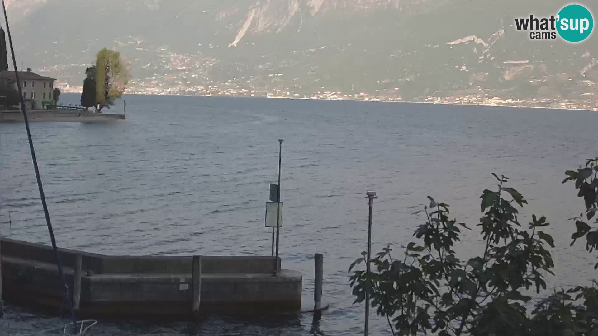 Webcam PRA’ DE LA FAM – Porto di Tignale – Windsurfer Garda Lake
