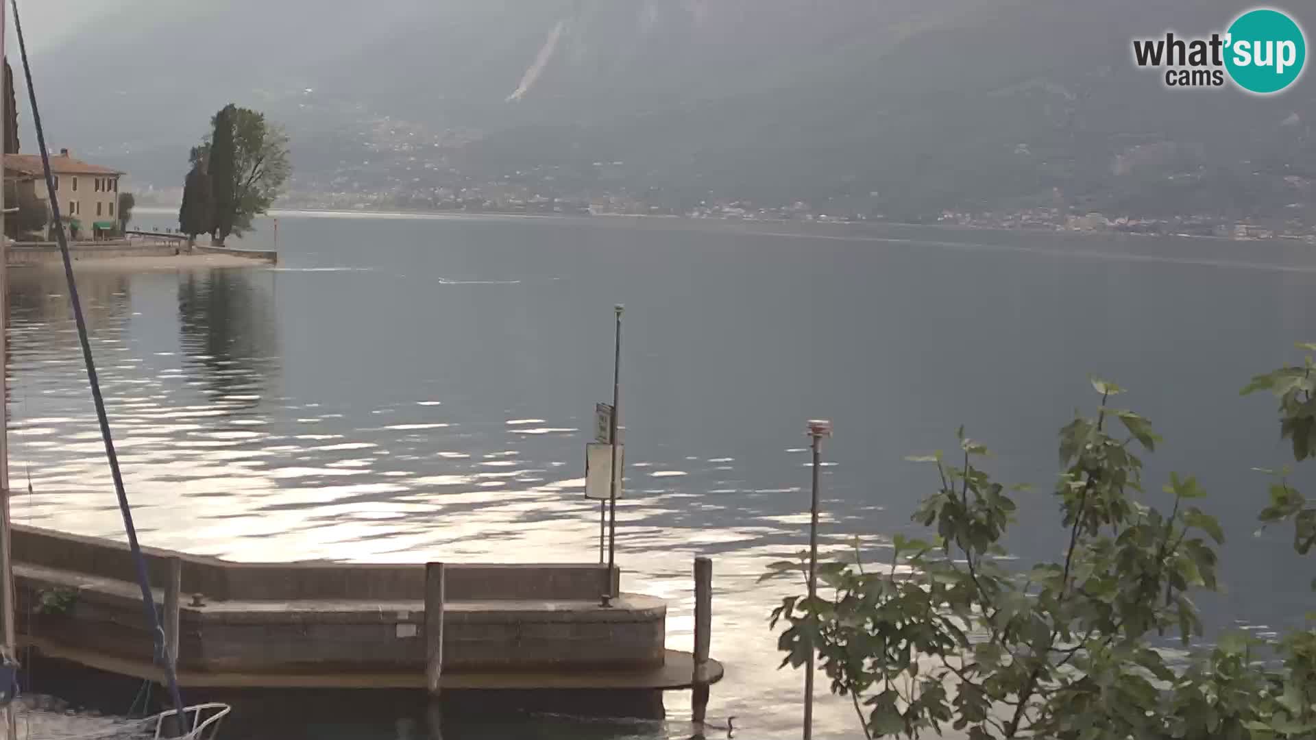 PRA’ DE LA FAM – Porto di Tignale – Windsurfer lac de Garde