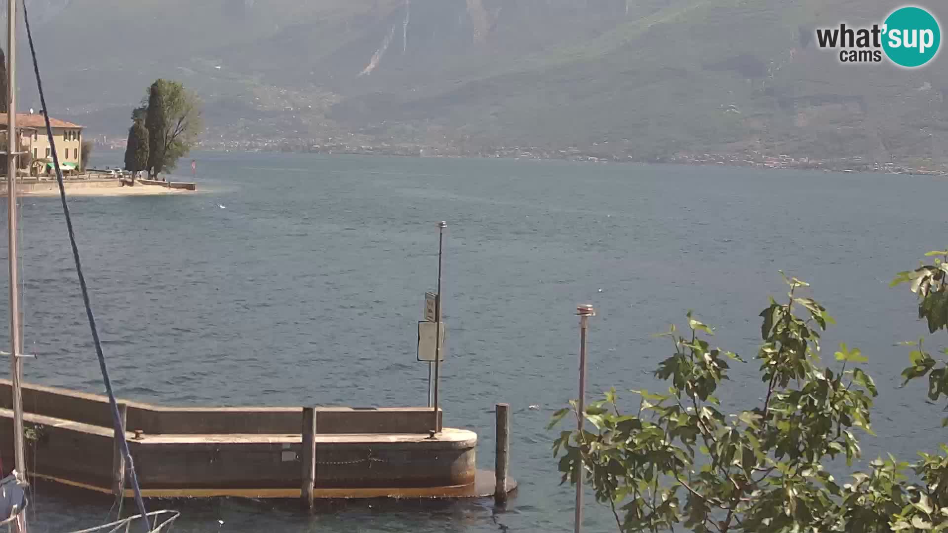 PRA’ DE LA FAM – Porto di Tignale – Windsurfer Gardsko jezero