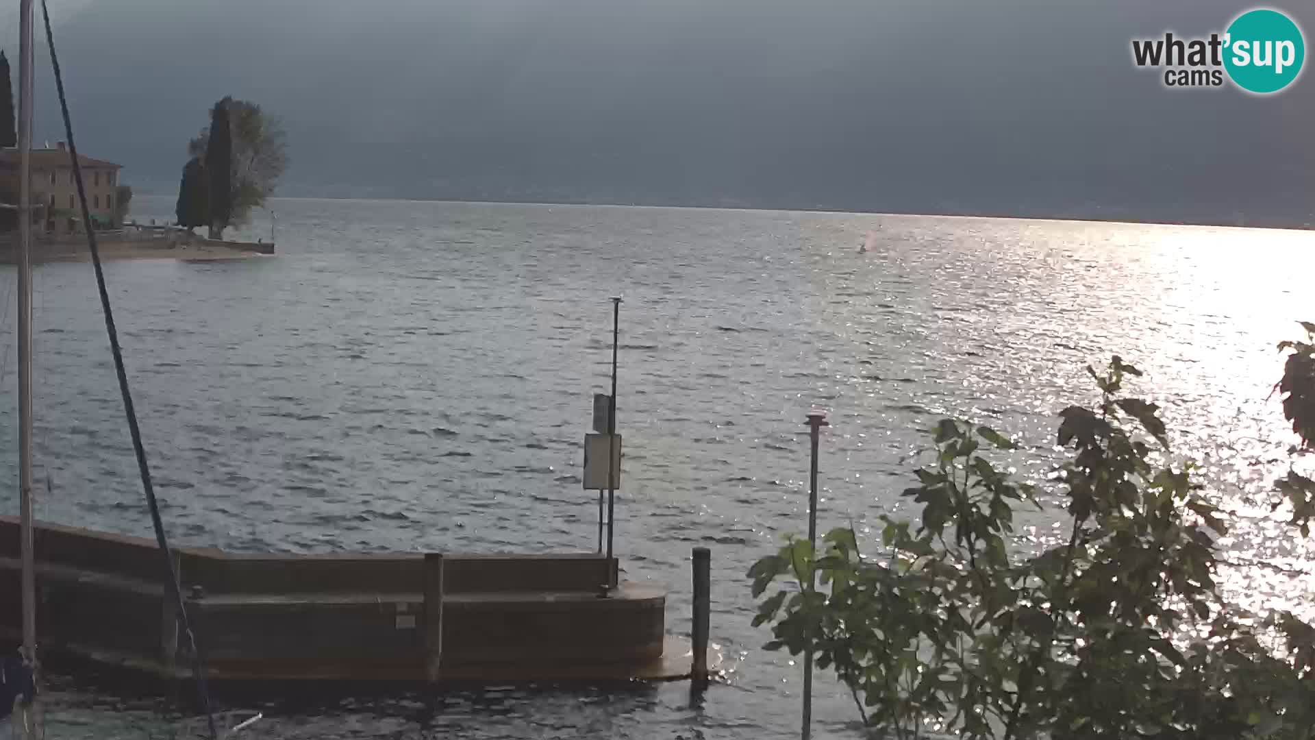 PRA’ DE LA FAM – Porto di Tignale – Windsurfer lago de Garda