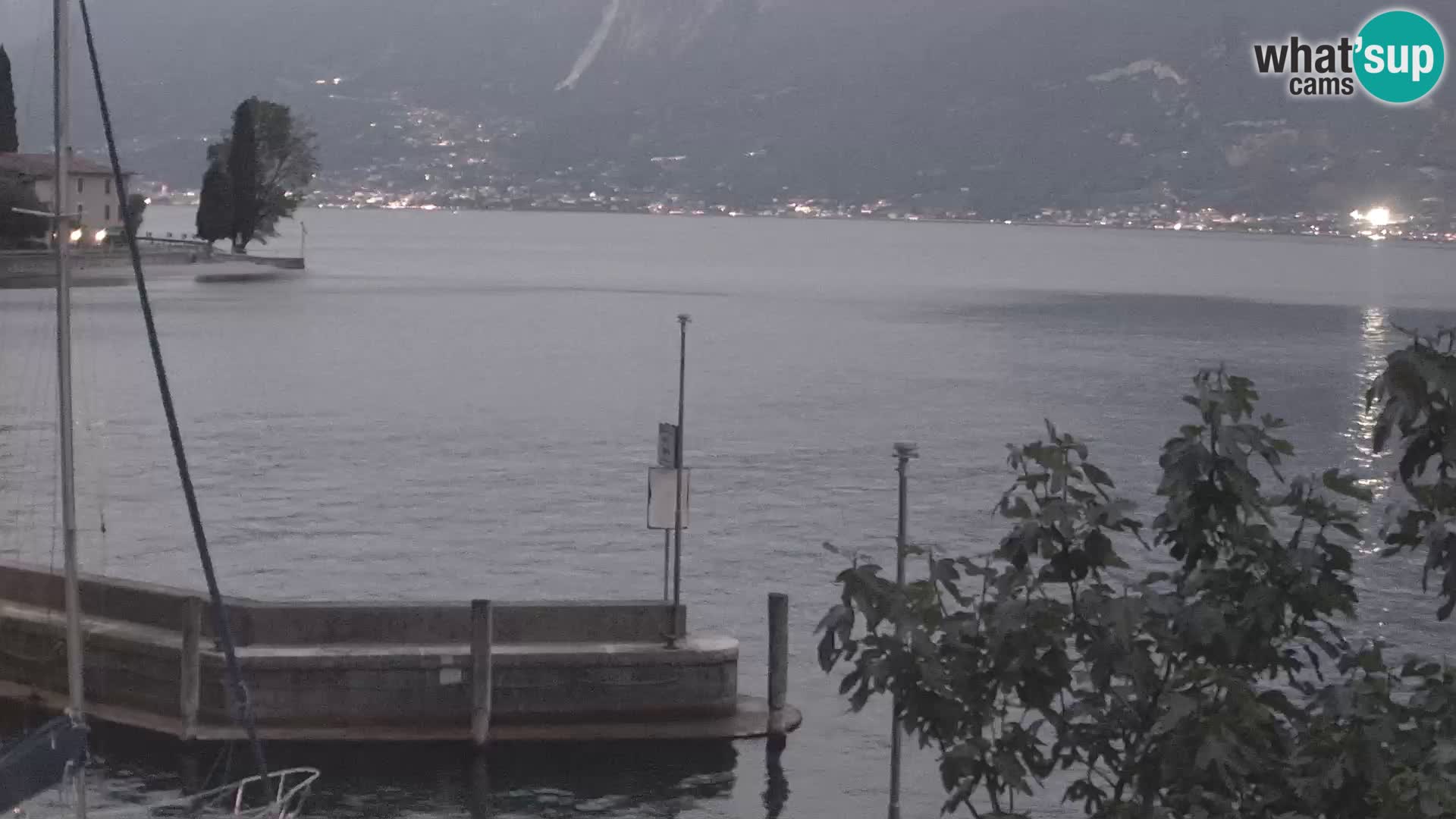 Webcam PRA’ DE LA FAM – Porto di Tignale – Windsurfer Garda Lake