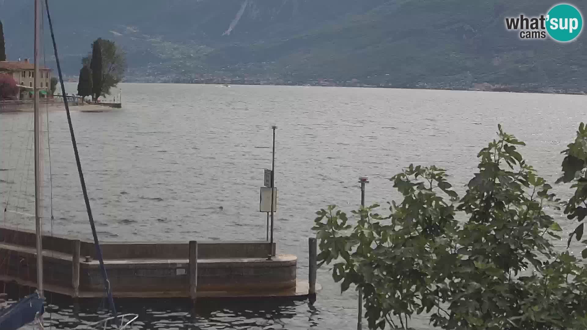 PRA’ DE LA FAM – Porto di Tignale – Windsurfer lago de Garda