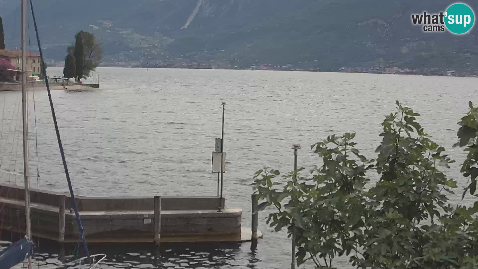 PRA’ DE LA FAM – Porto di Tignale – Windsurfer lago de Garda