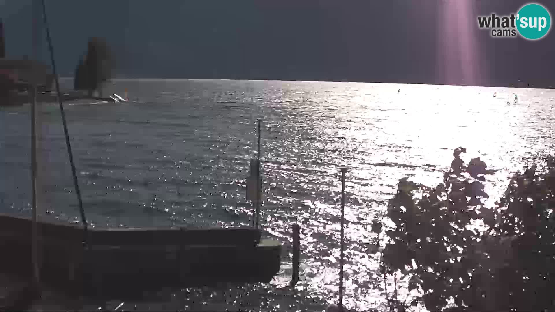 Webcam PRA’ DE LA FAM – Porto di Tignale (BS), Lago di Garda