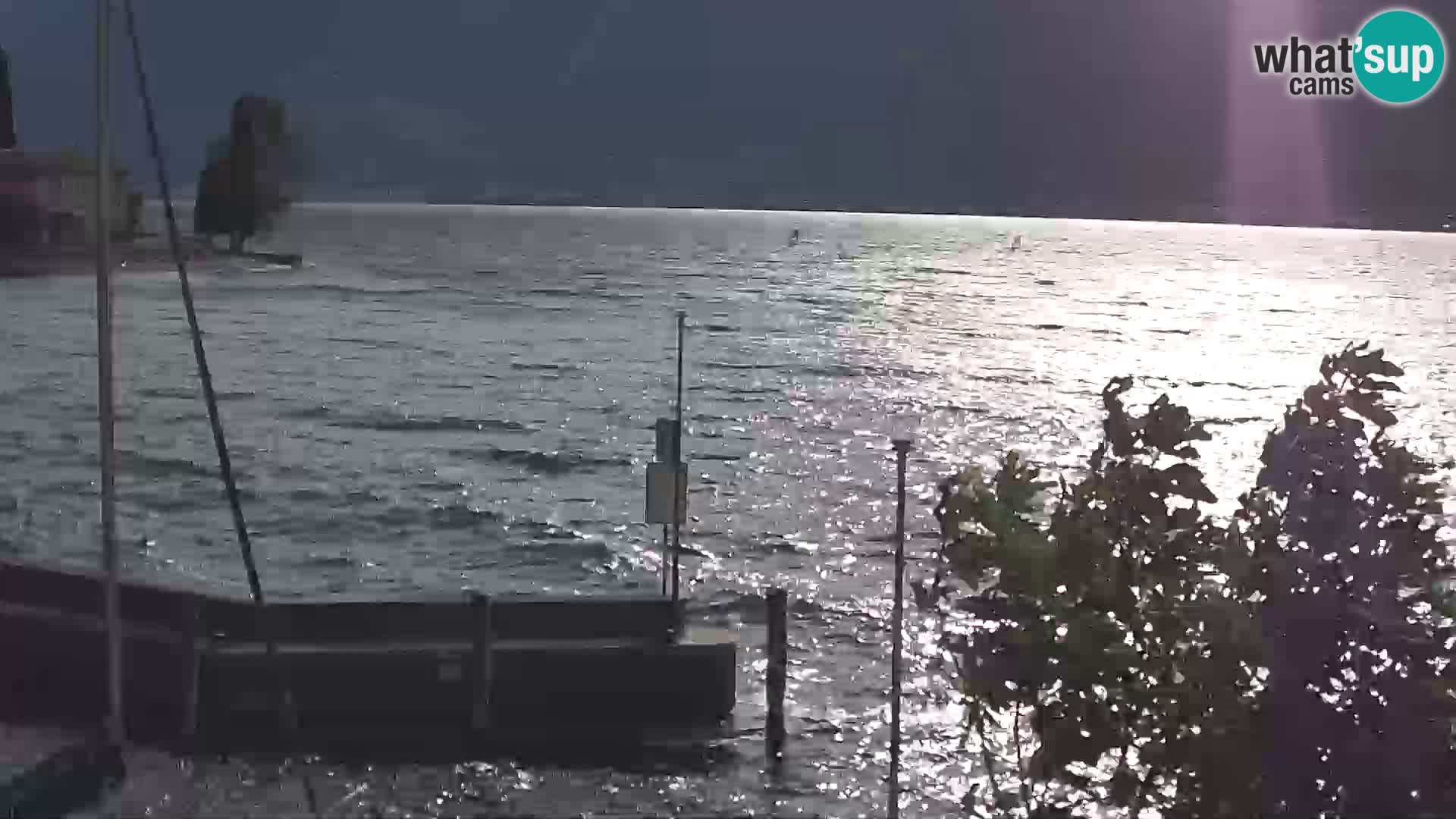 Webcam PRA’ DE LA FAM – Porto di Tignale – Windsurfer Garda Lake