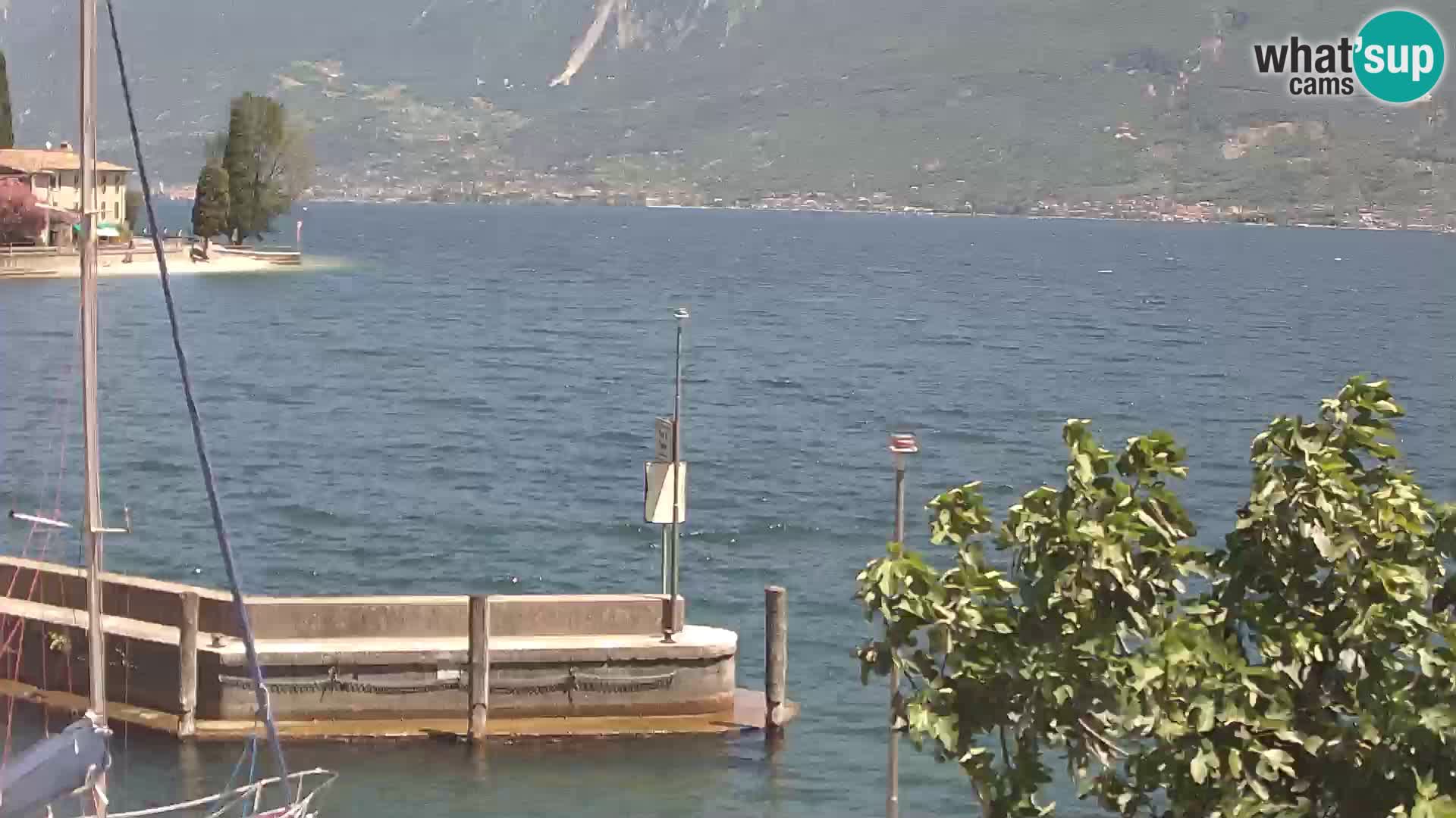 PRA’ DE LA FAM – Porto di Tignale – Windsurfer Garda jezero