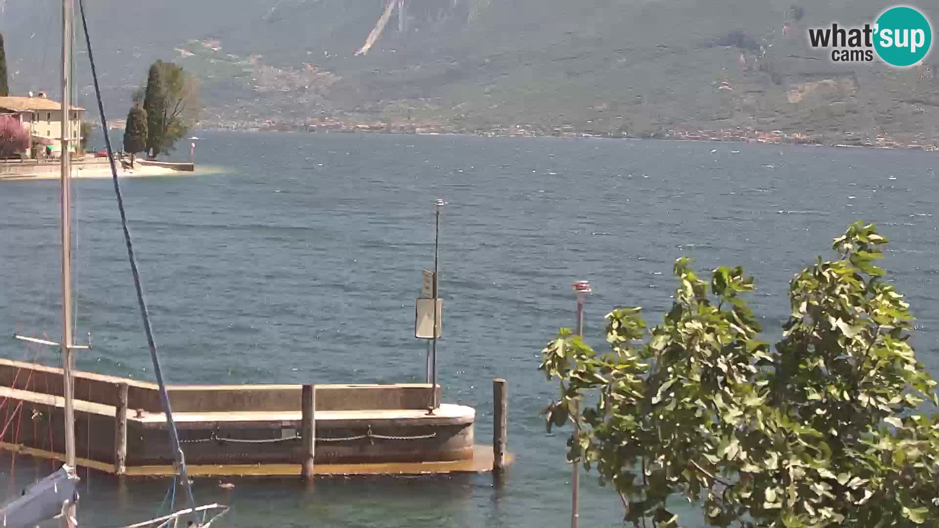 PRA’ DE LA FAM – Porto di Tignale – Windsurfer Gardsko jezero