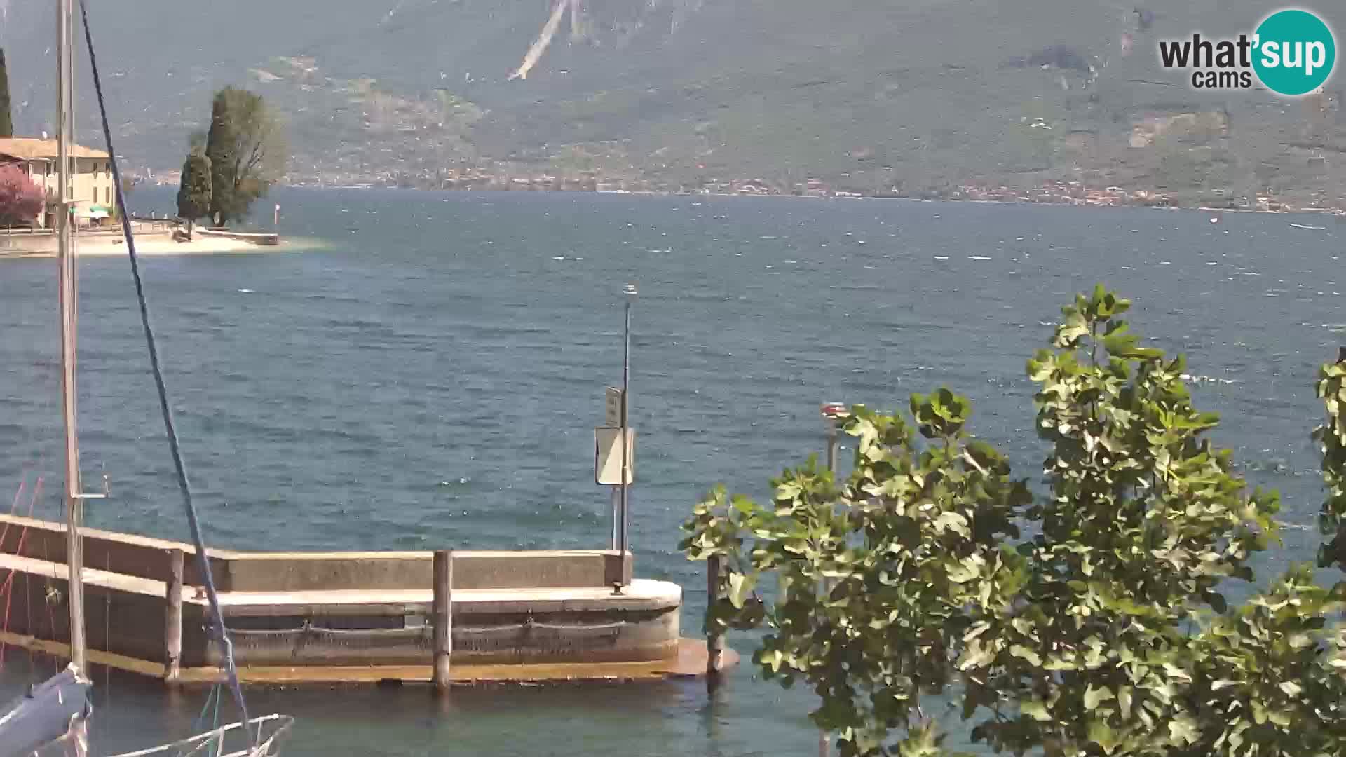 PRA’ DE LA FAM – Porto di Tignale – Windsurfer Garda jezero