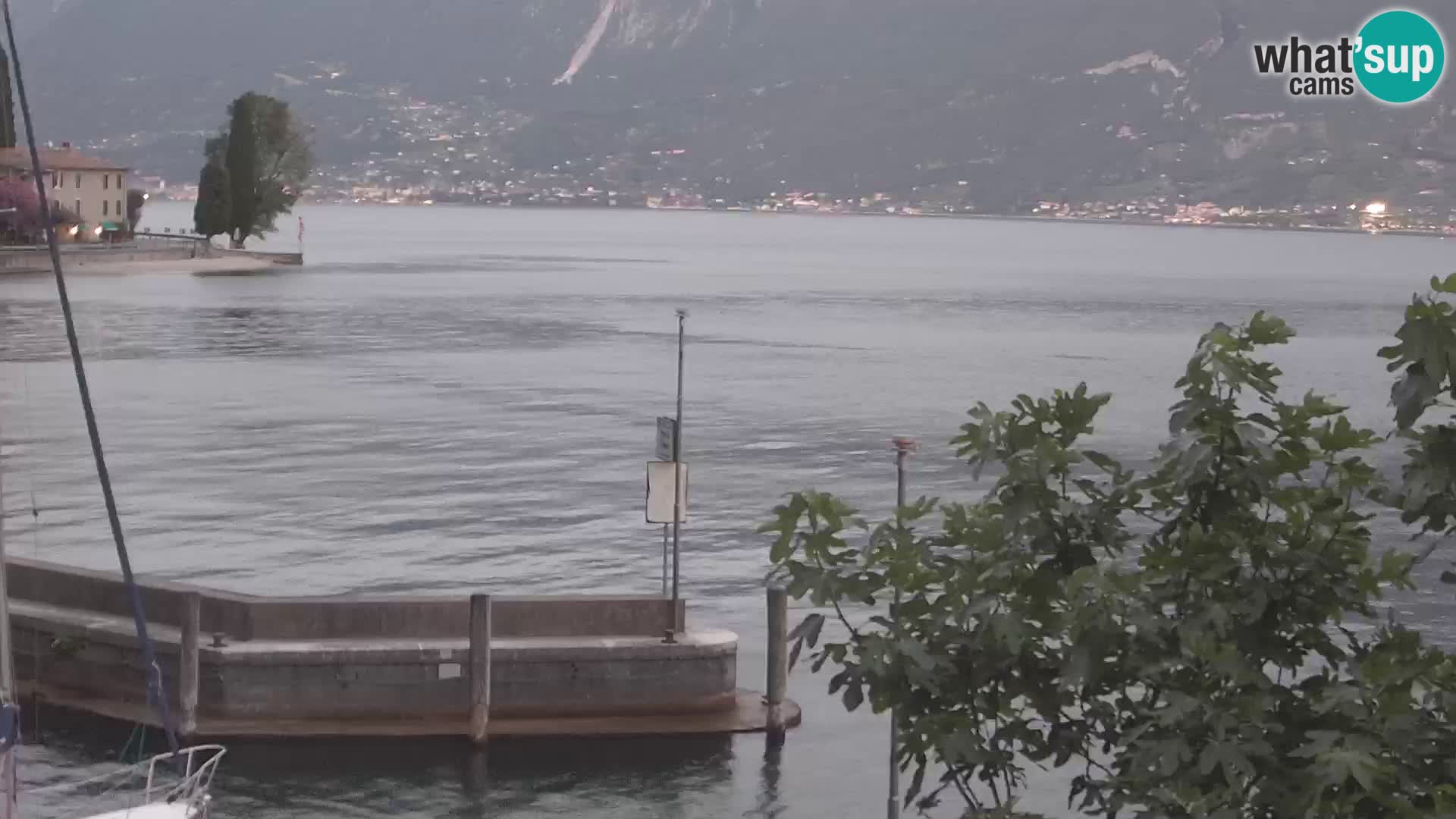 PRA’ DE LA FAM – Porto di Tignale – Windsurfer Garda jezero