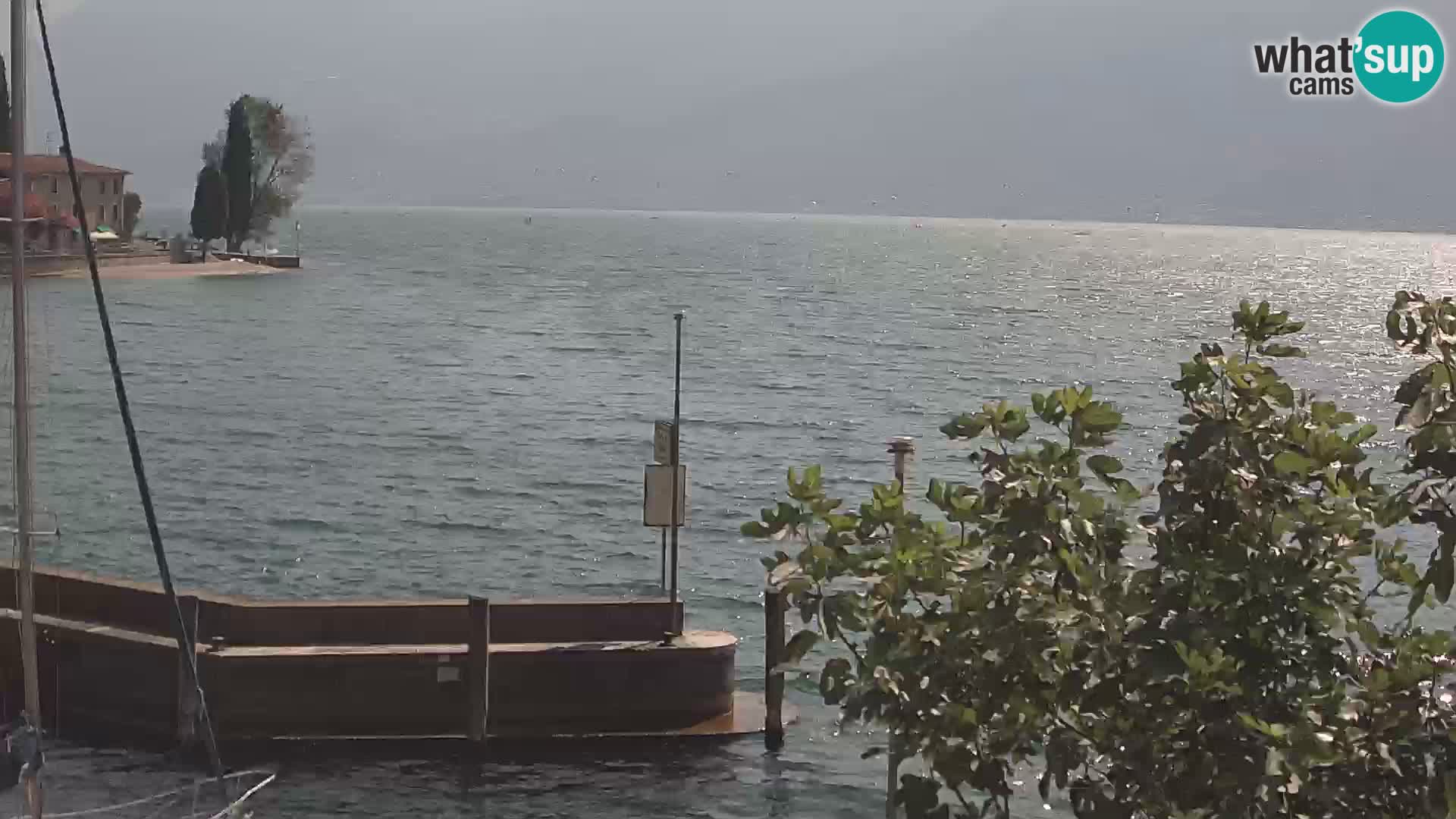 PRA’ DE LA FAM – Porto di Tignale – Windsurfer lago de Garda