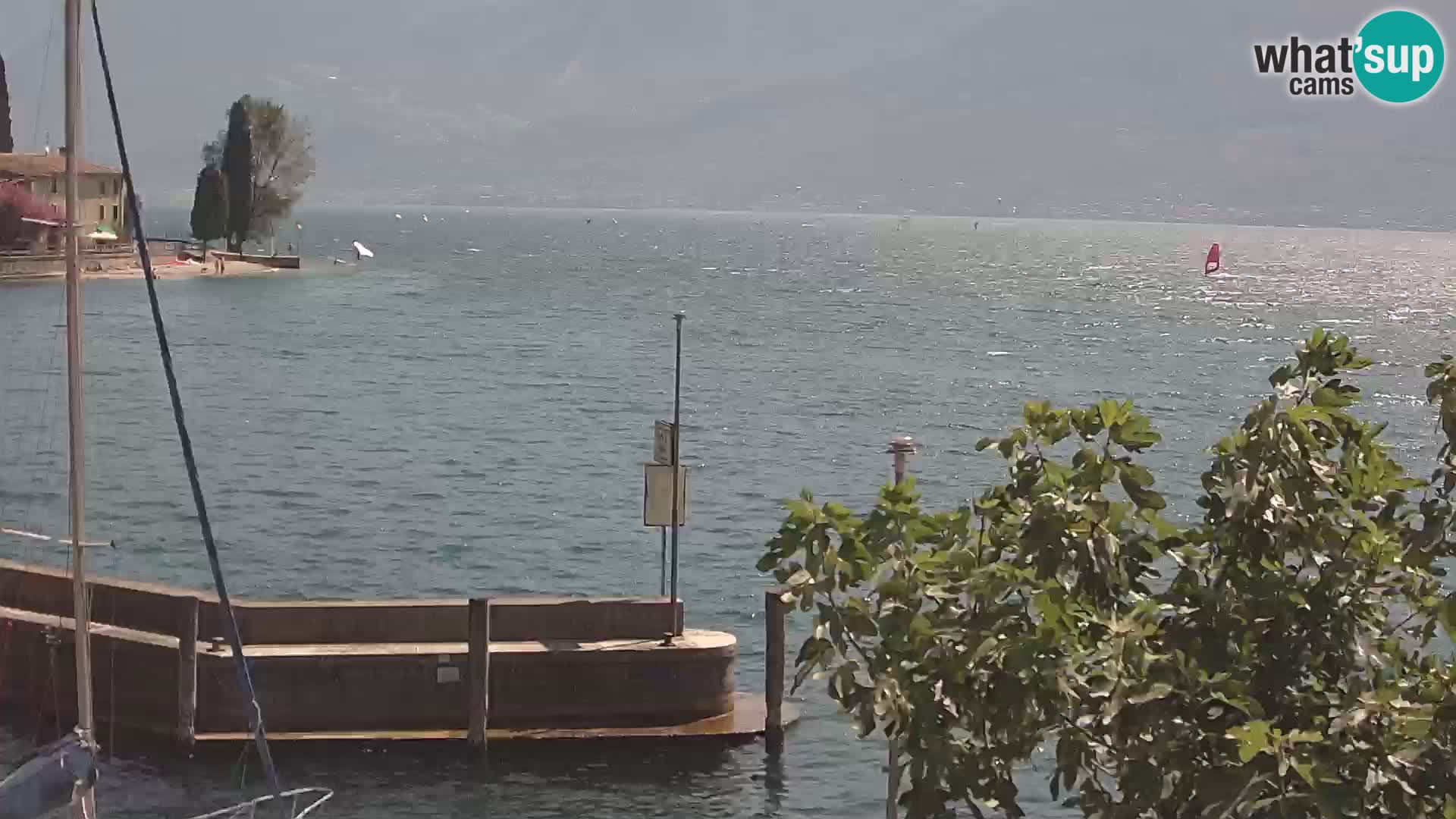 Webcam PRA’ DE LA FAM – Porto di Tignale – Windsurfer Garda Lake