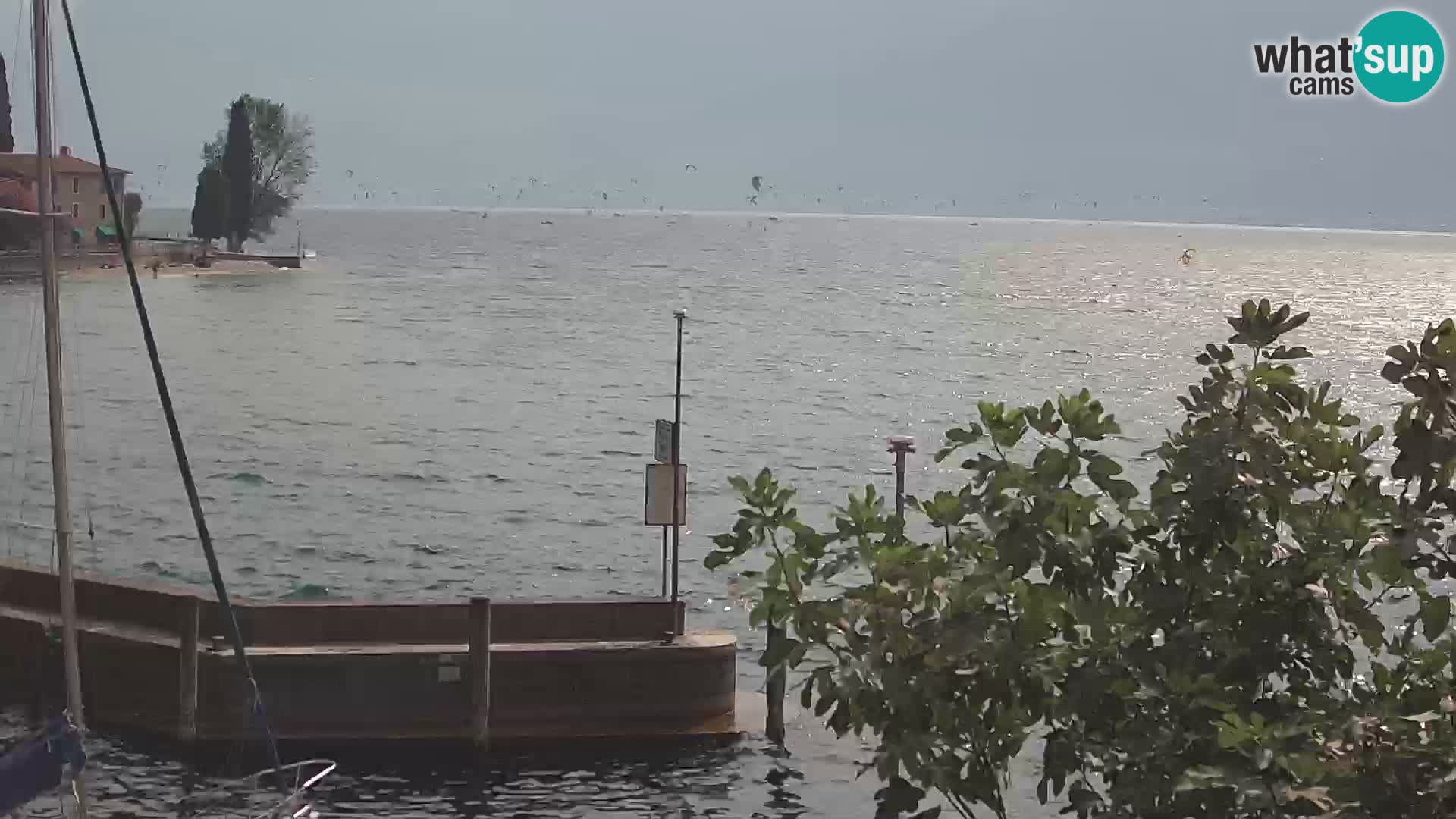 Webcam PRA’ DE LA FAM – Porto di Tignale – Windsurfer Garda Lake