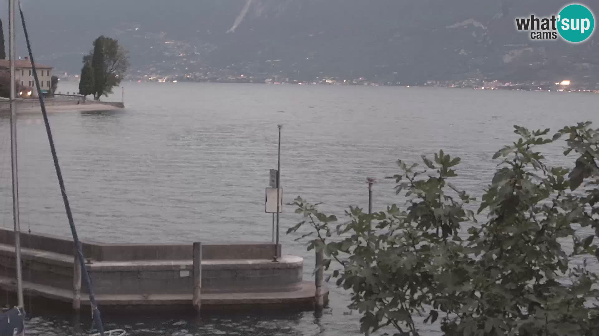 Webcam PRA’ DE LA FAM – Porto di Tignale – Windsurfer Garda Lake