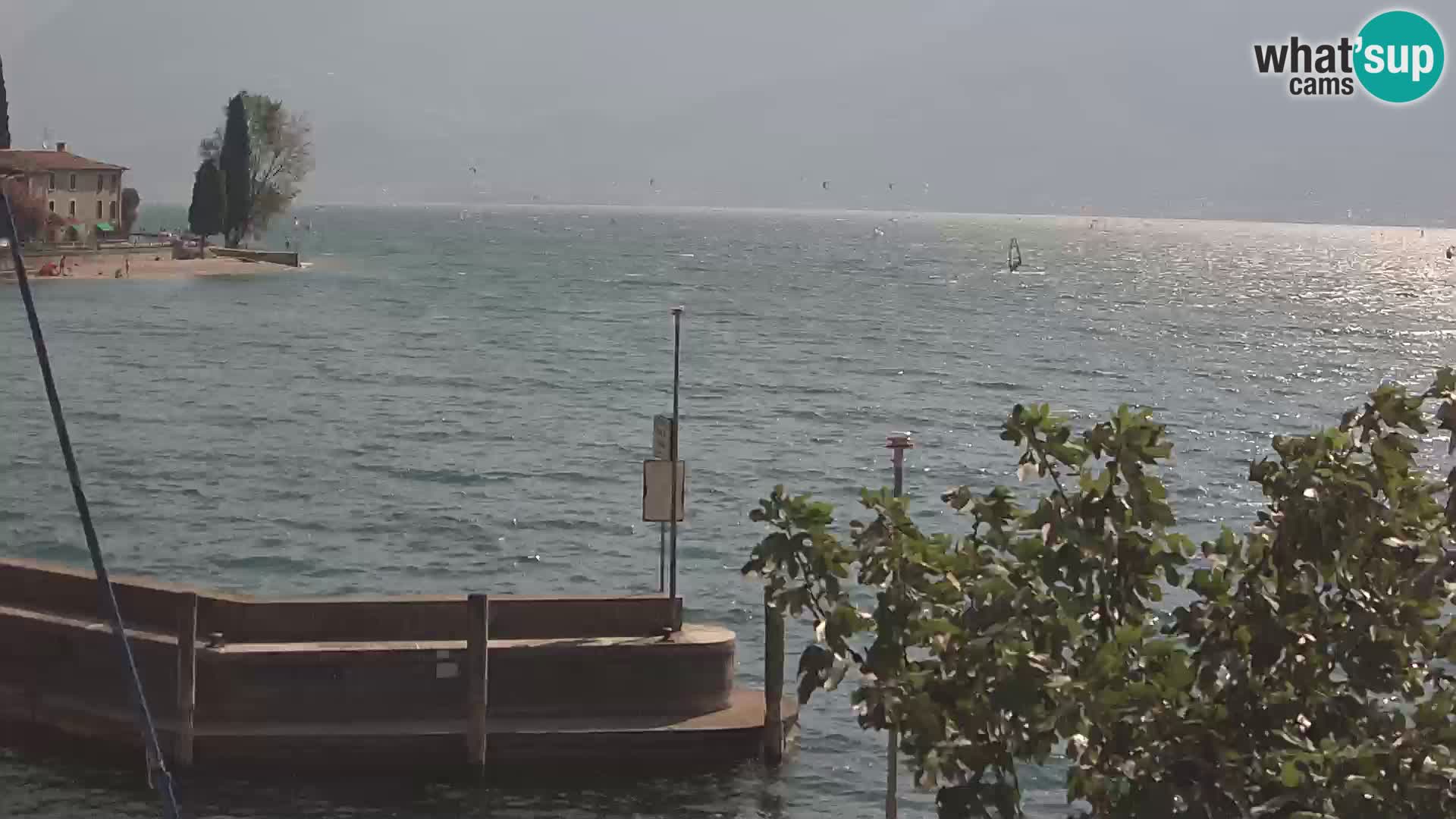 PRA’ DE LA FAM – Porto di Tignale – Windsurfer lac de Garde
