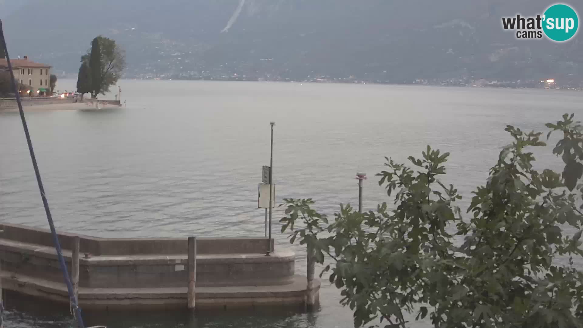 Webcam PRA’ DE LA FAM – Porto di Tignale – Windsurfer Garda Lake