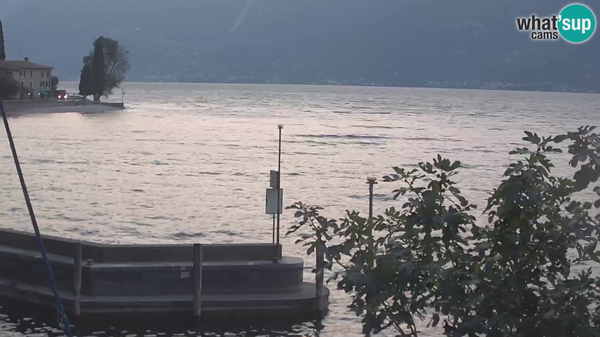 Webcam PRA’ DE LA FAM – Porto di Tignale – Windsurfer Garda Lake
